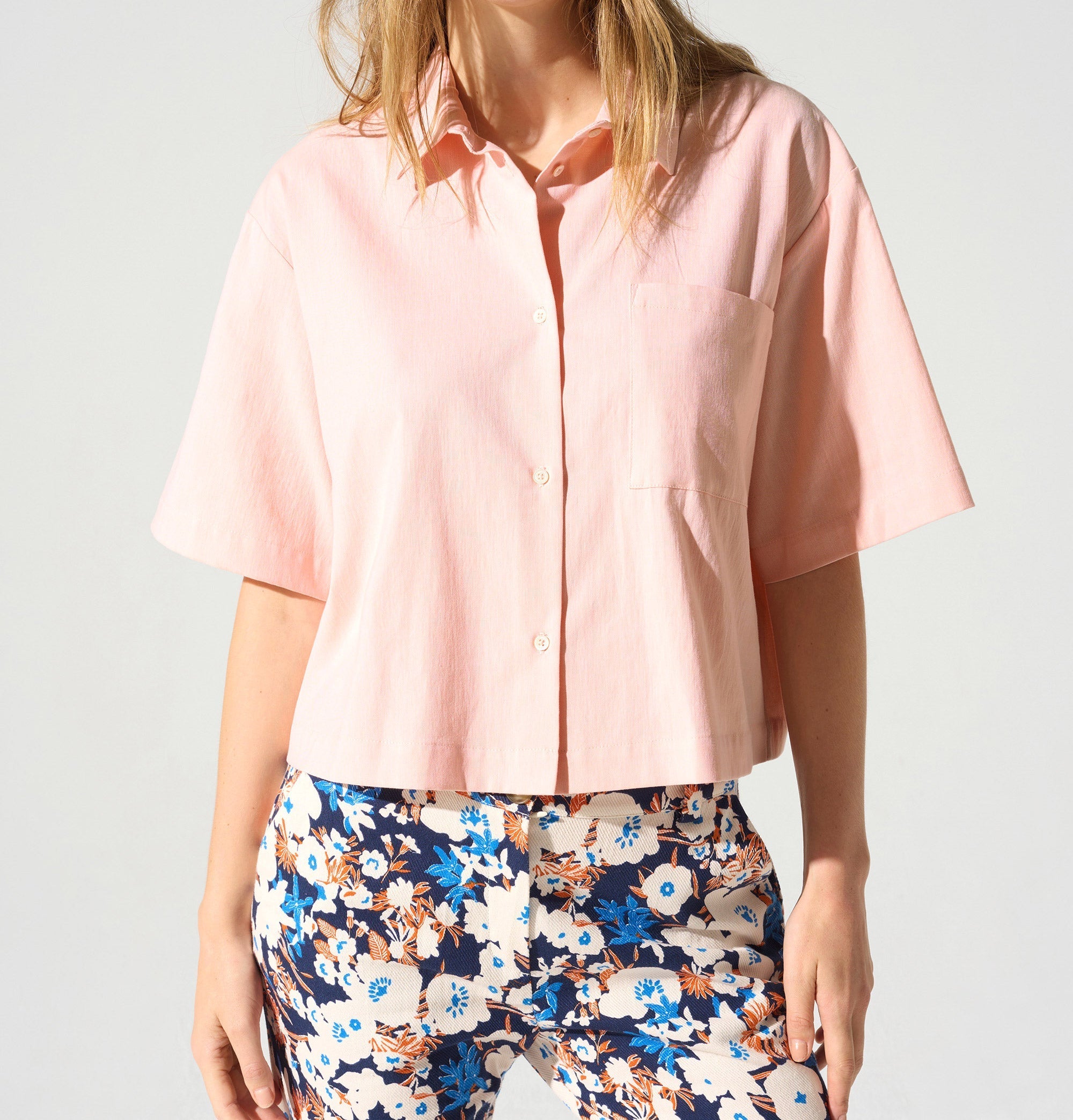 Chemise manches courtes acoté