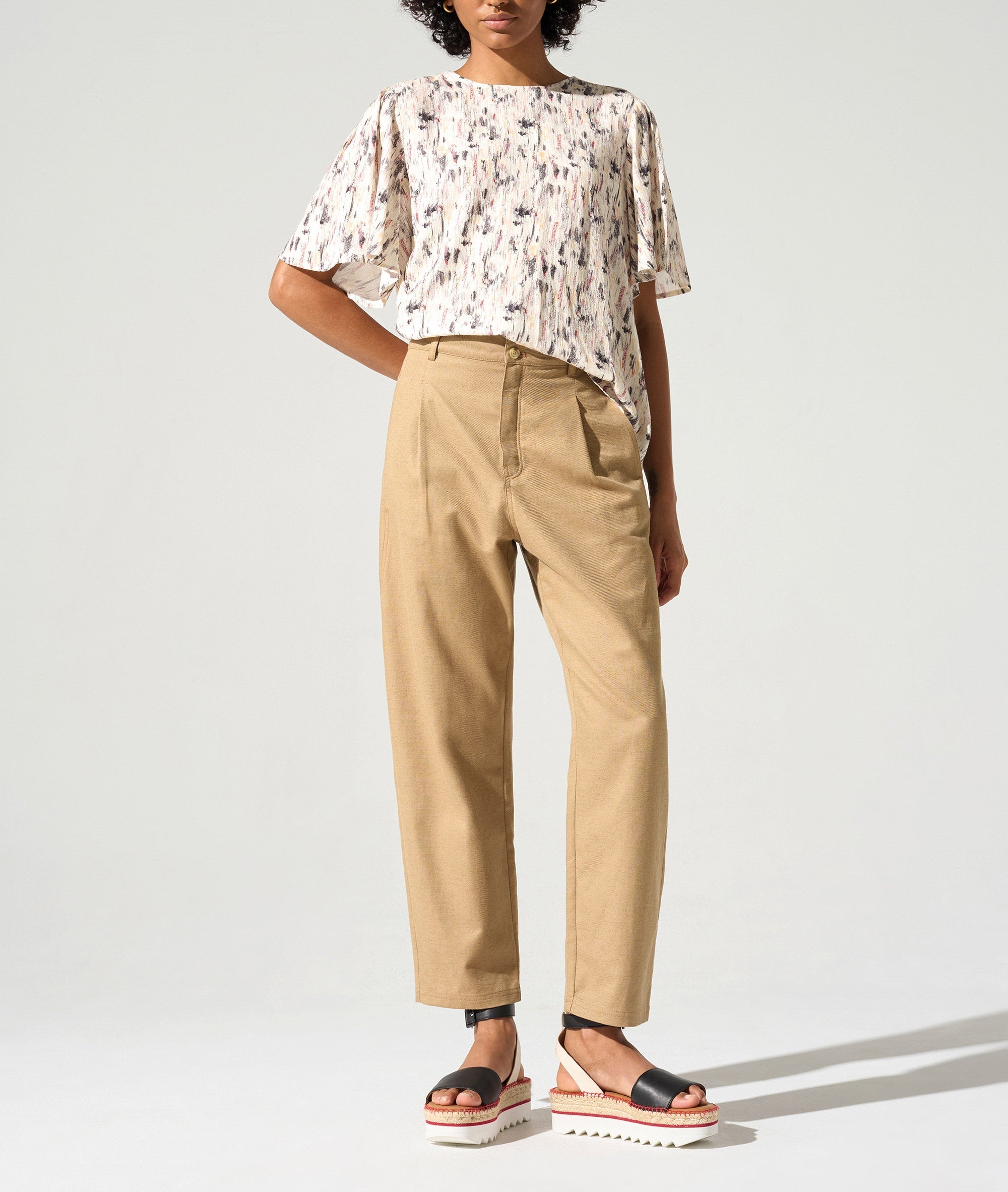 Blouse coupe droite imprimé « En relief » acoté