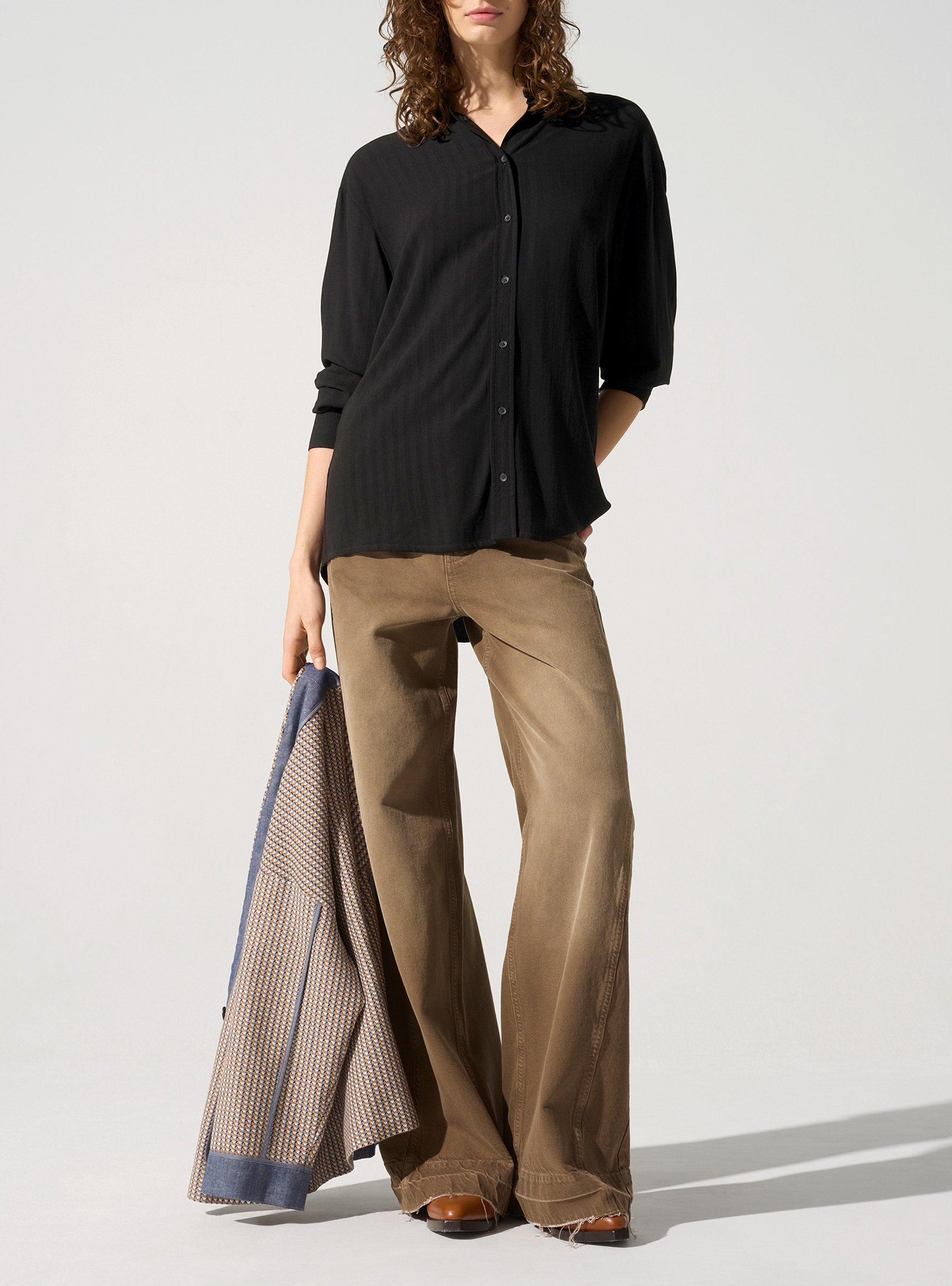 Chemise large acoté