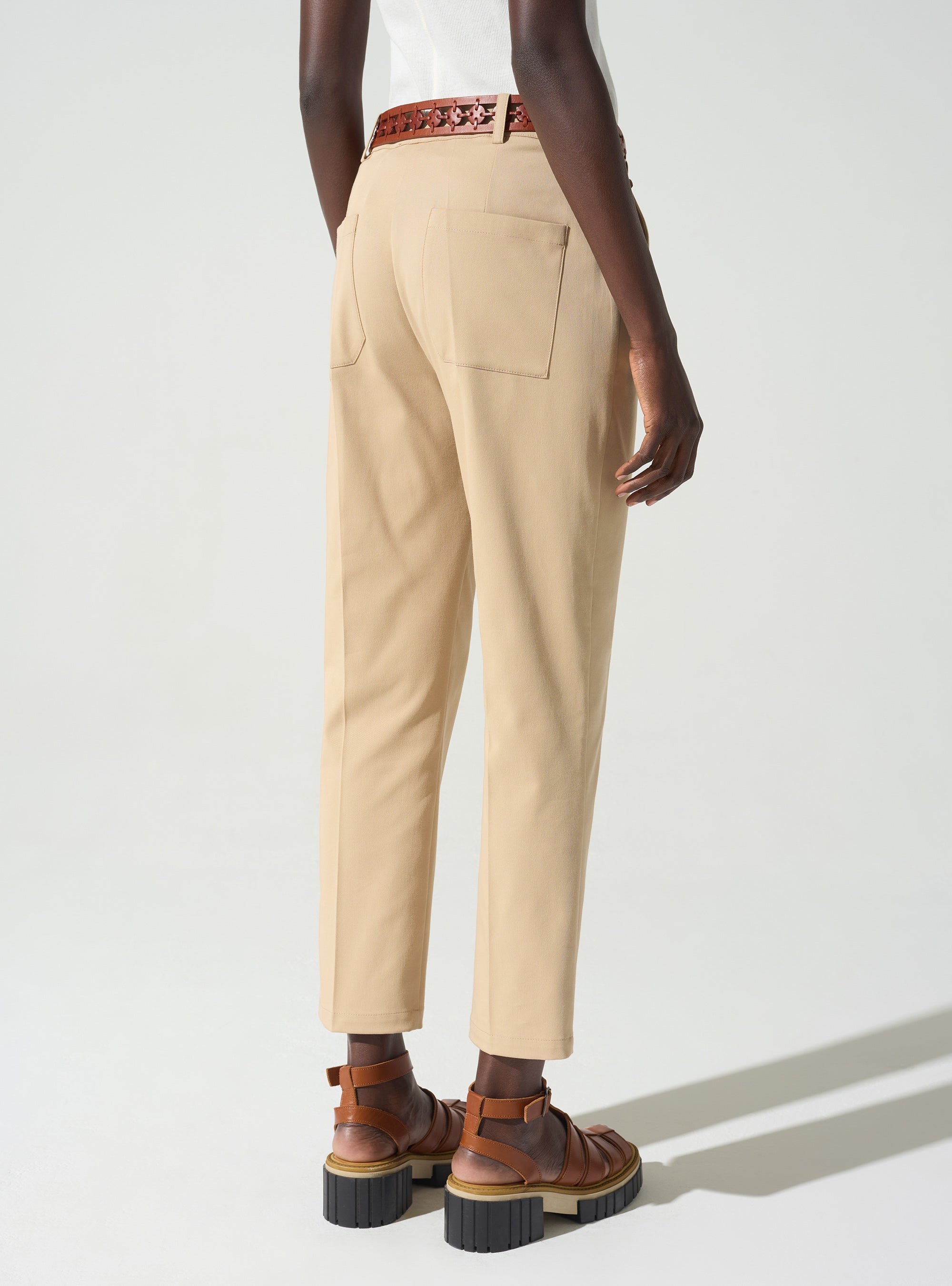 Pantalon cigarette acoté