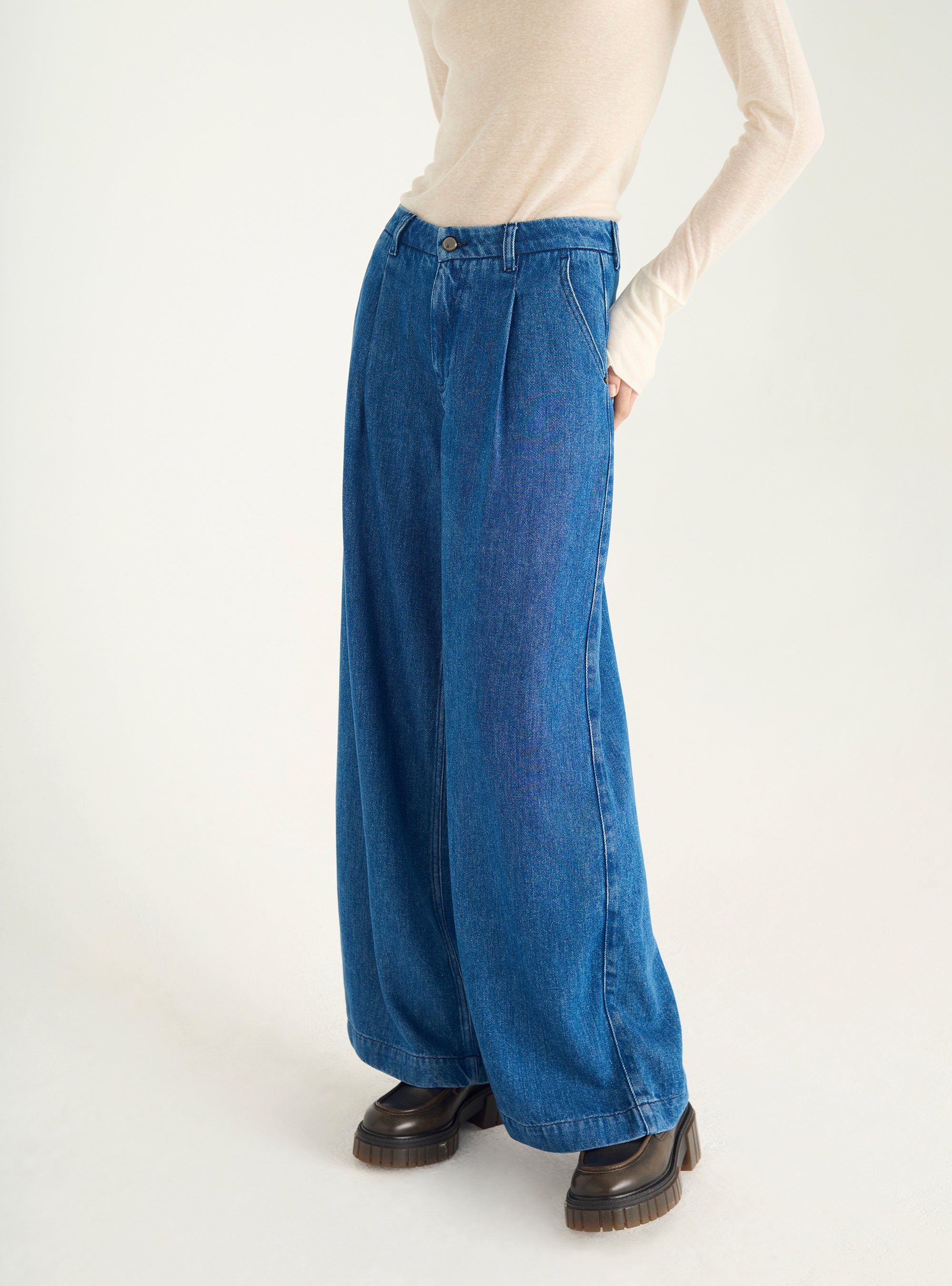 Jean ample et taille haute en denim de lyocell