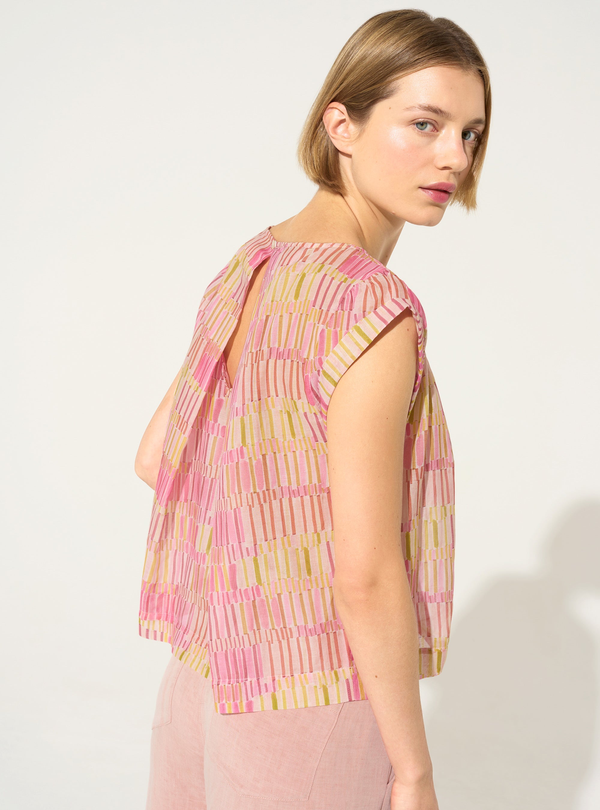 Blouse ample imprimée en coton et soie rose