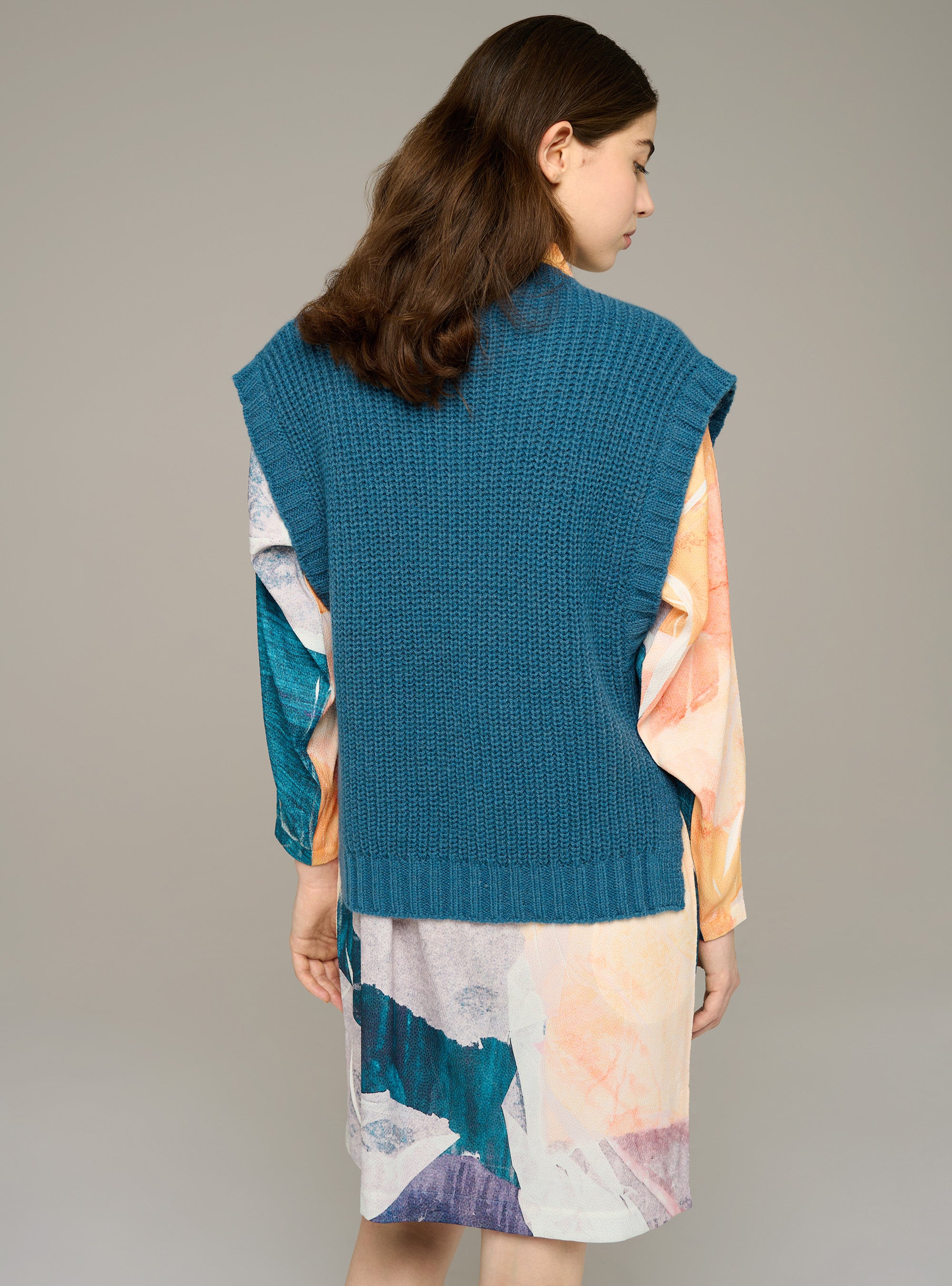 Pull sans manches en maille torsadée