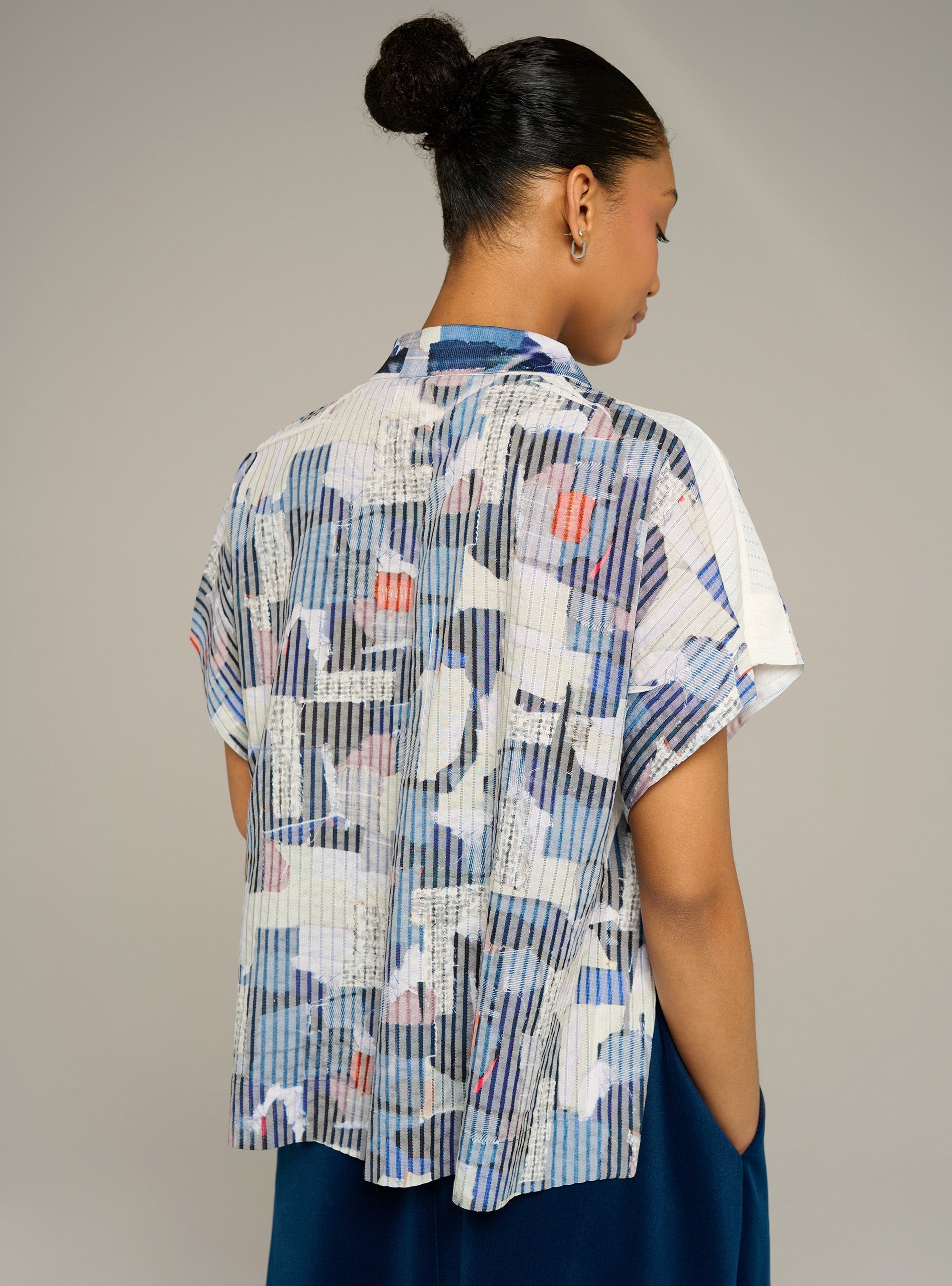 Chemise oversize manches courtes imprimée acoté