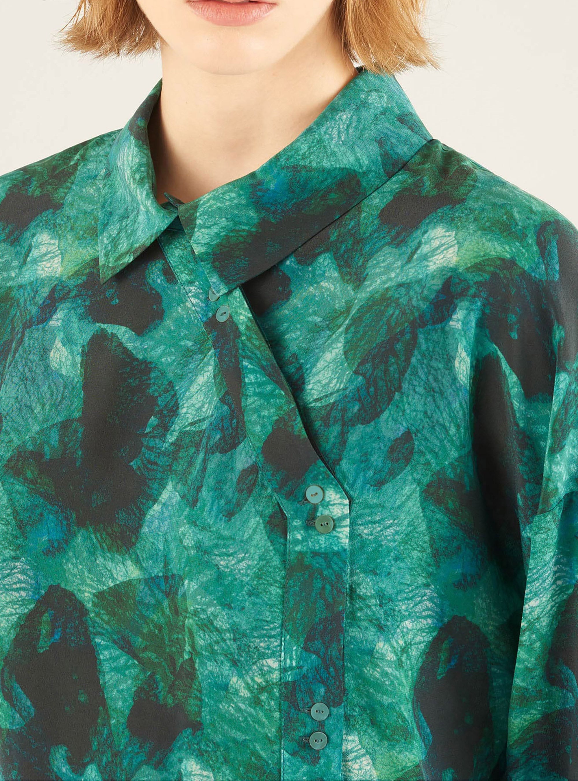 Chemise
