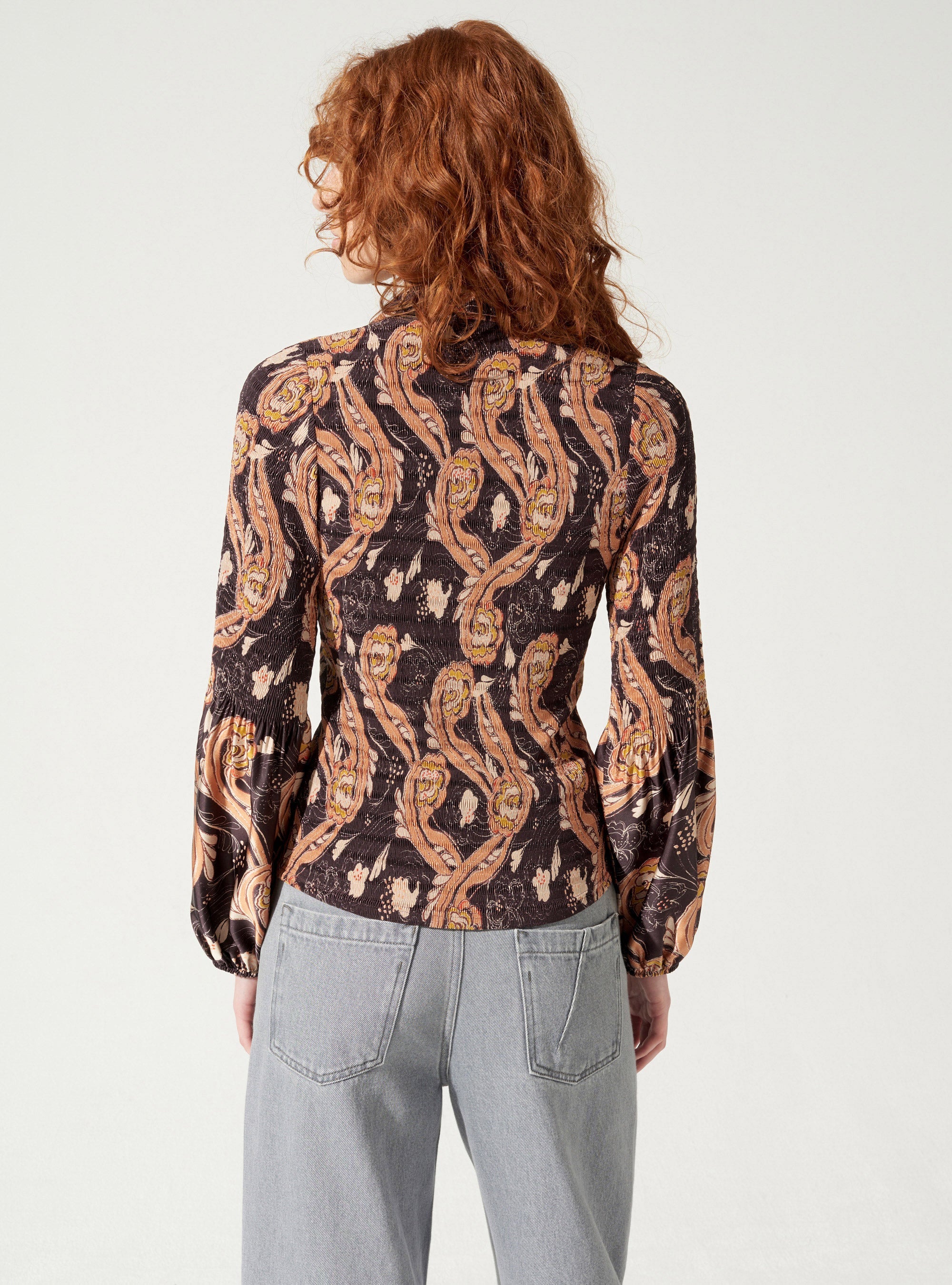 Chemise