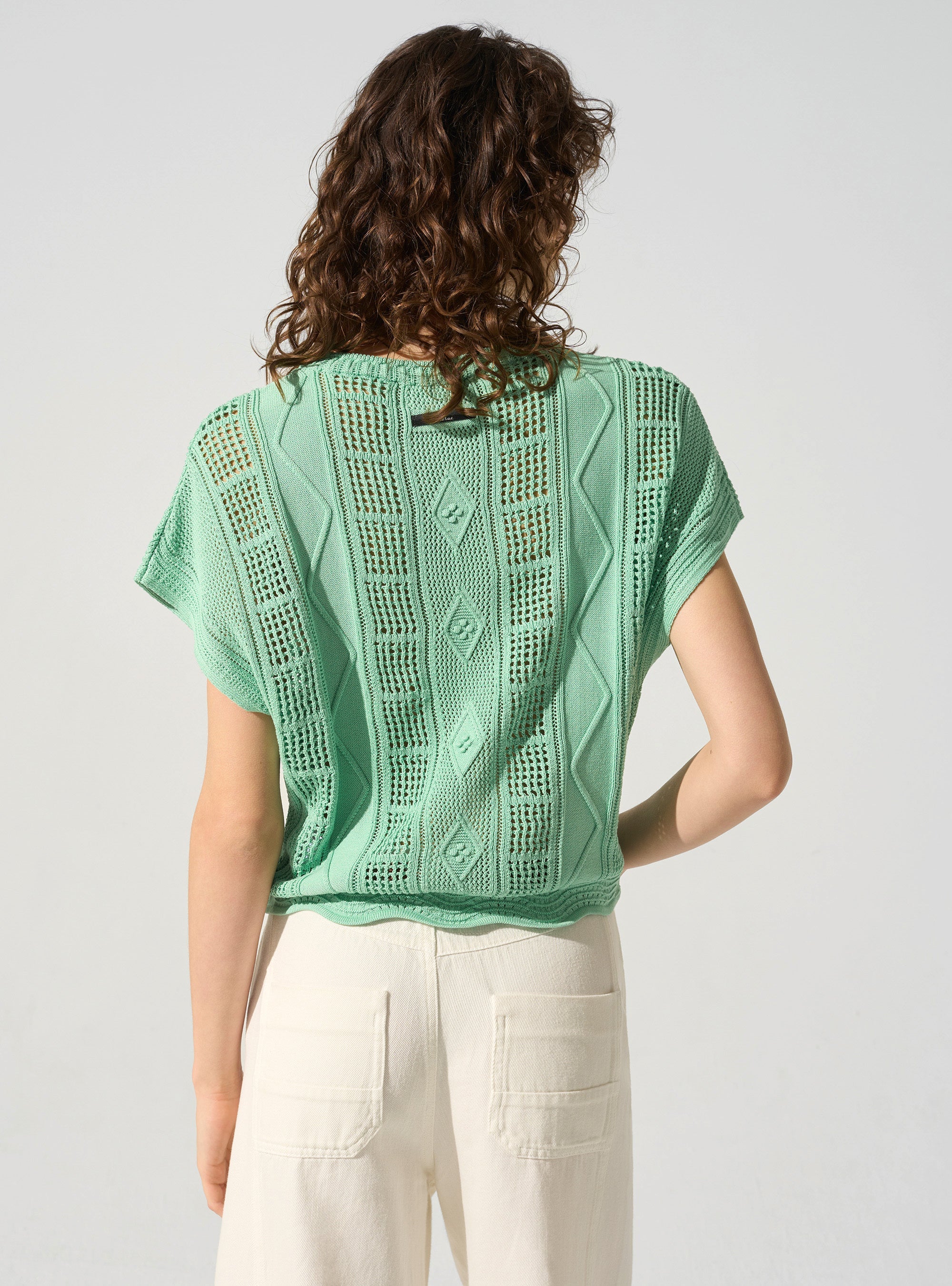 Pull manches courtes