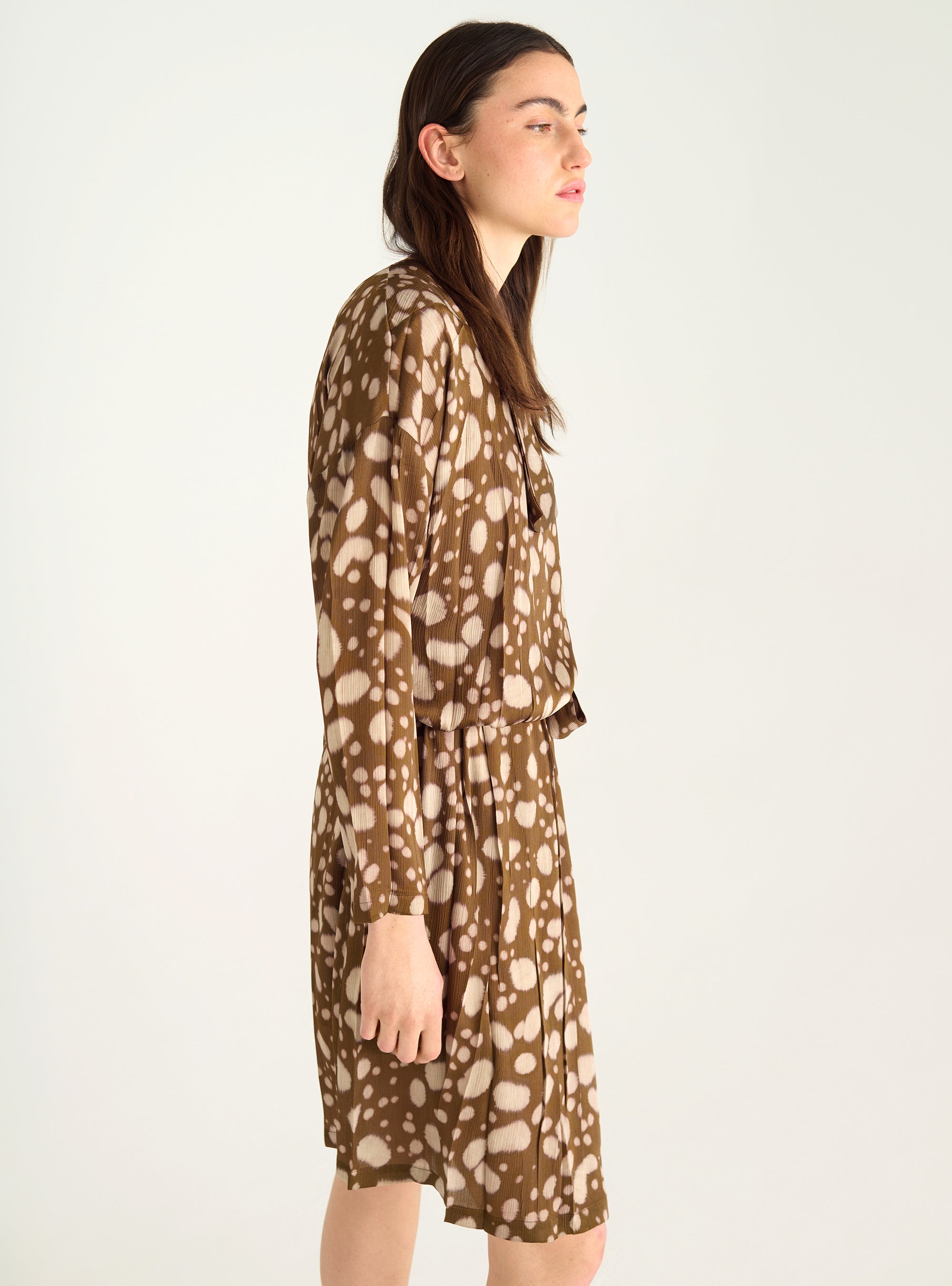 Robe portefeuille ceinturée