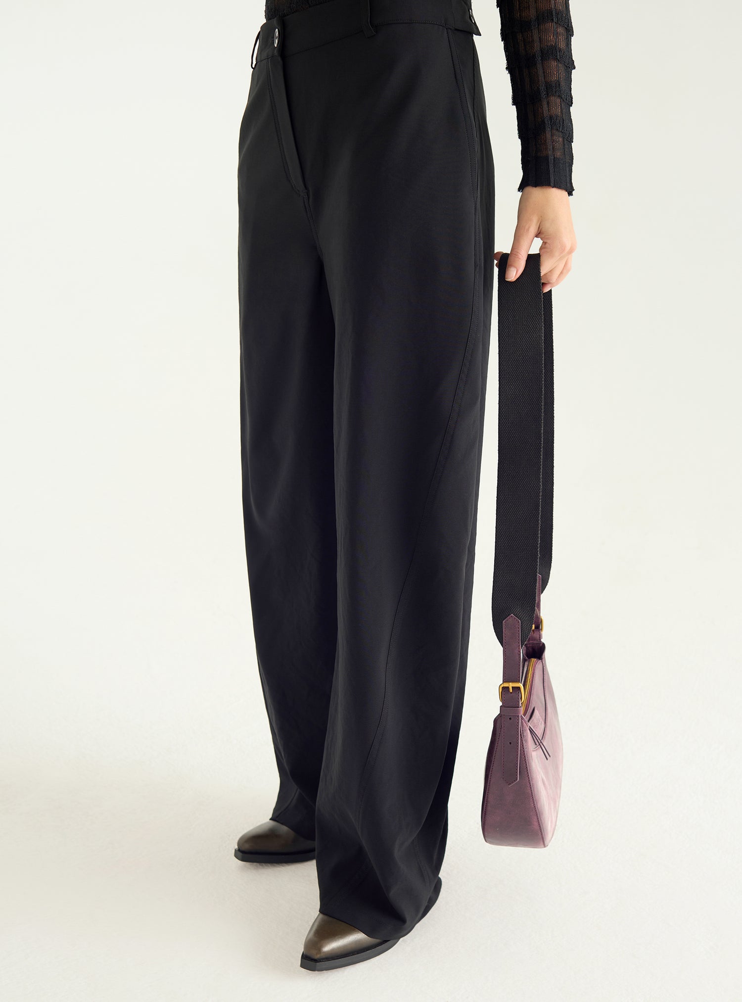 Wide-legged technical knit pants