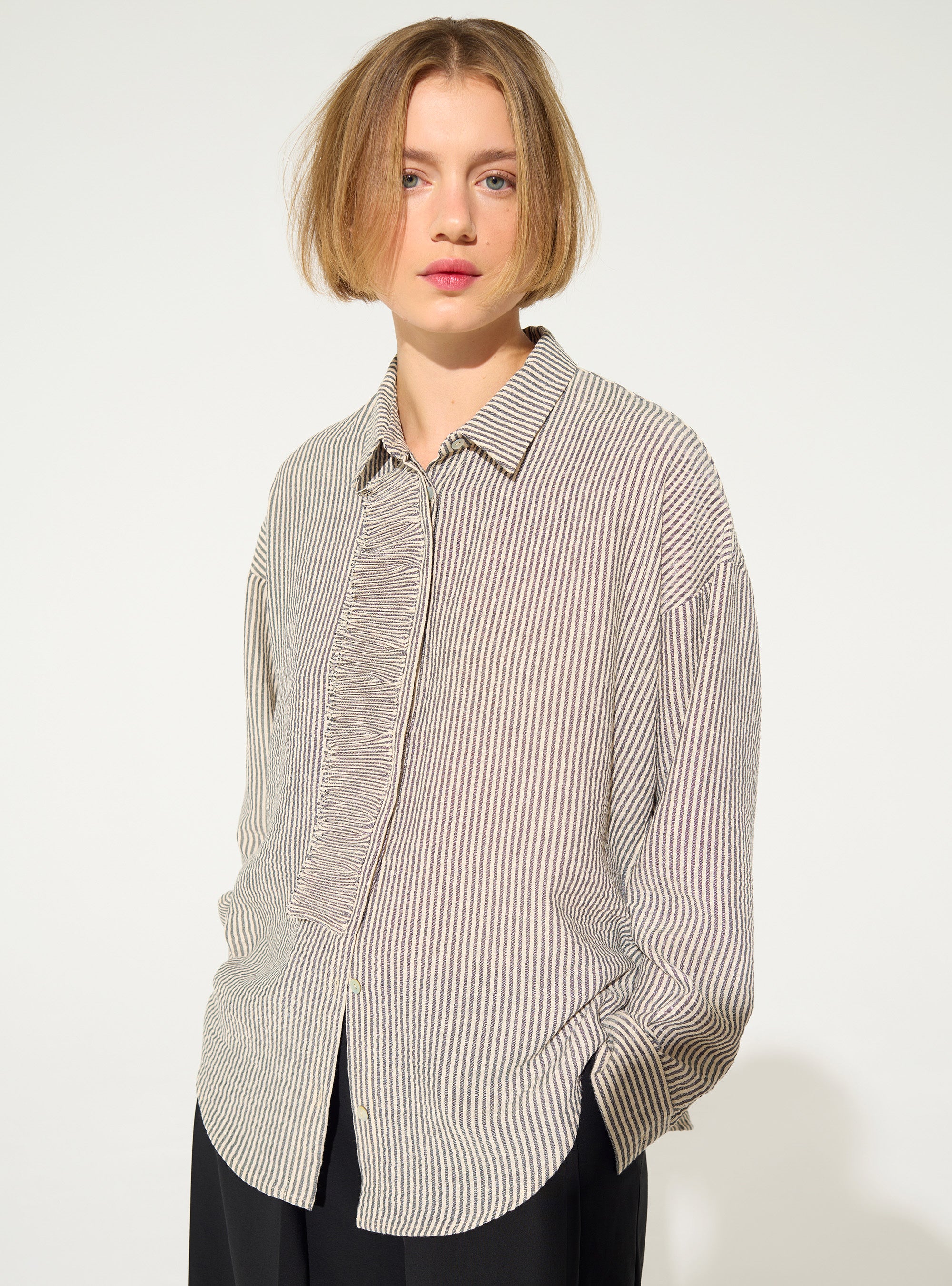 Chemise oversized plissée rayée