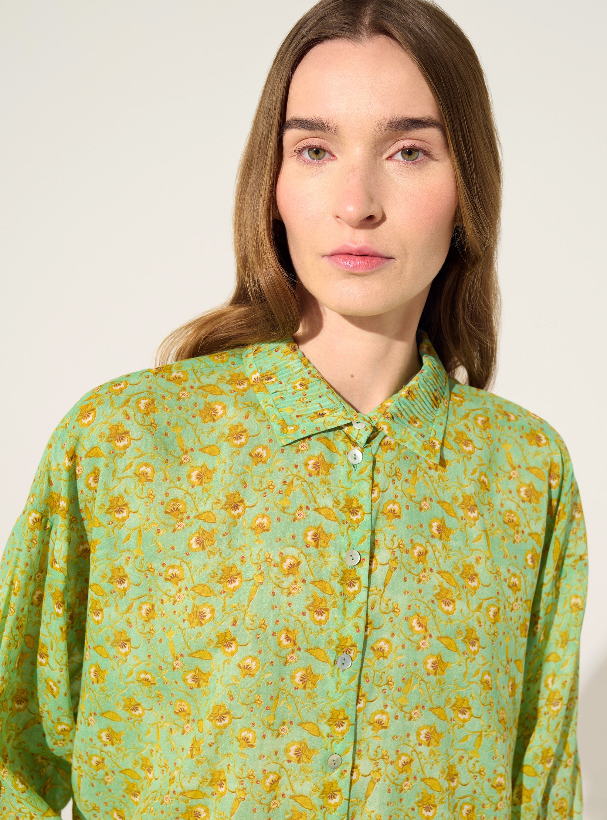 Chemise oversize plissée imprimée en coton vert