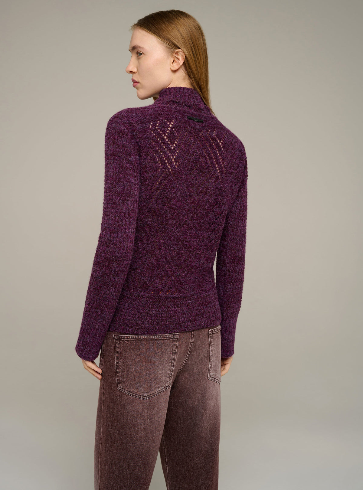 Pull col rond ajusté manches longues en maille ajourée