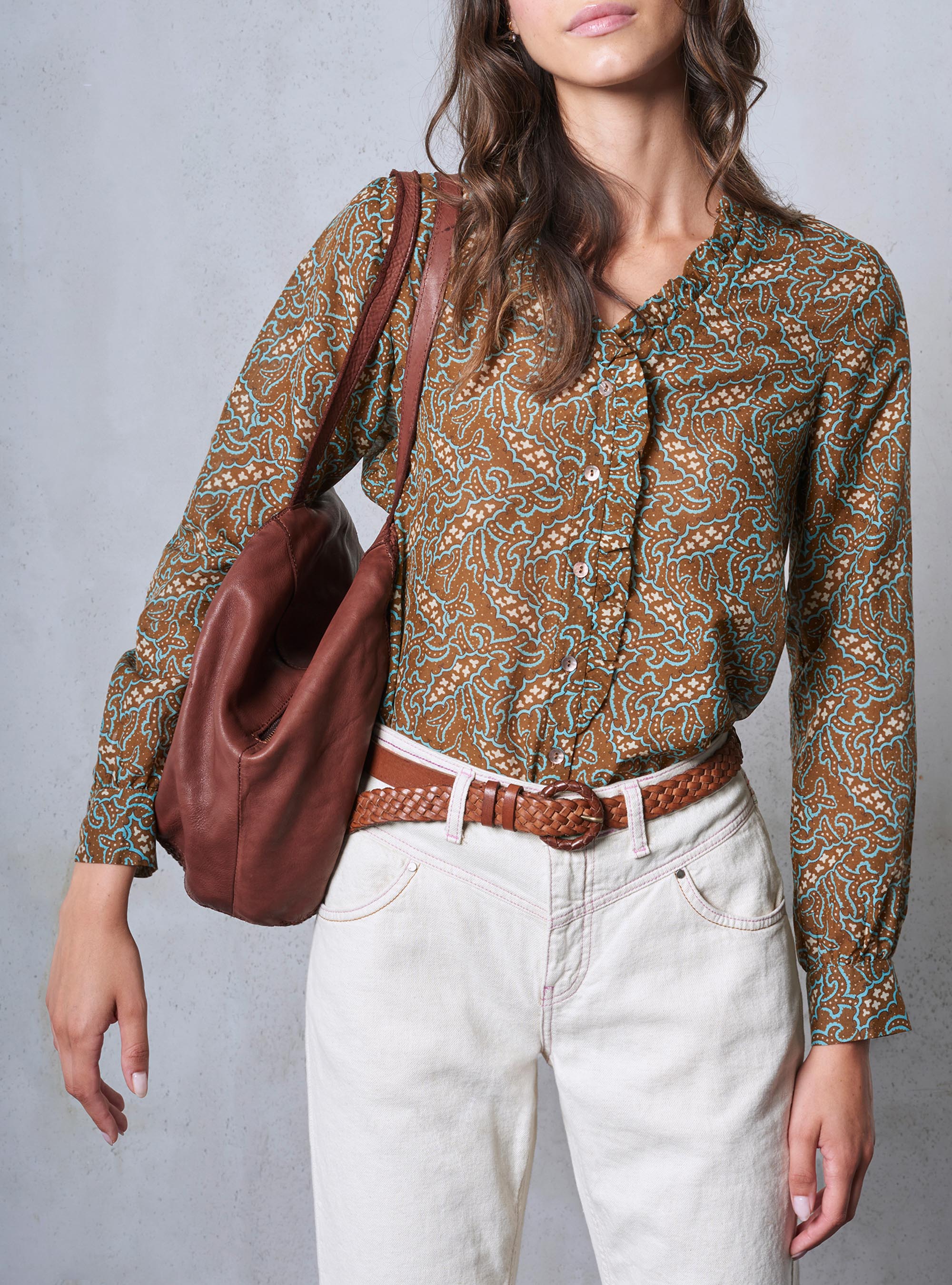 Chemise
