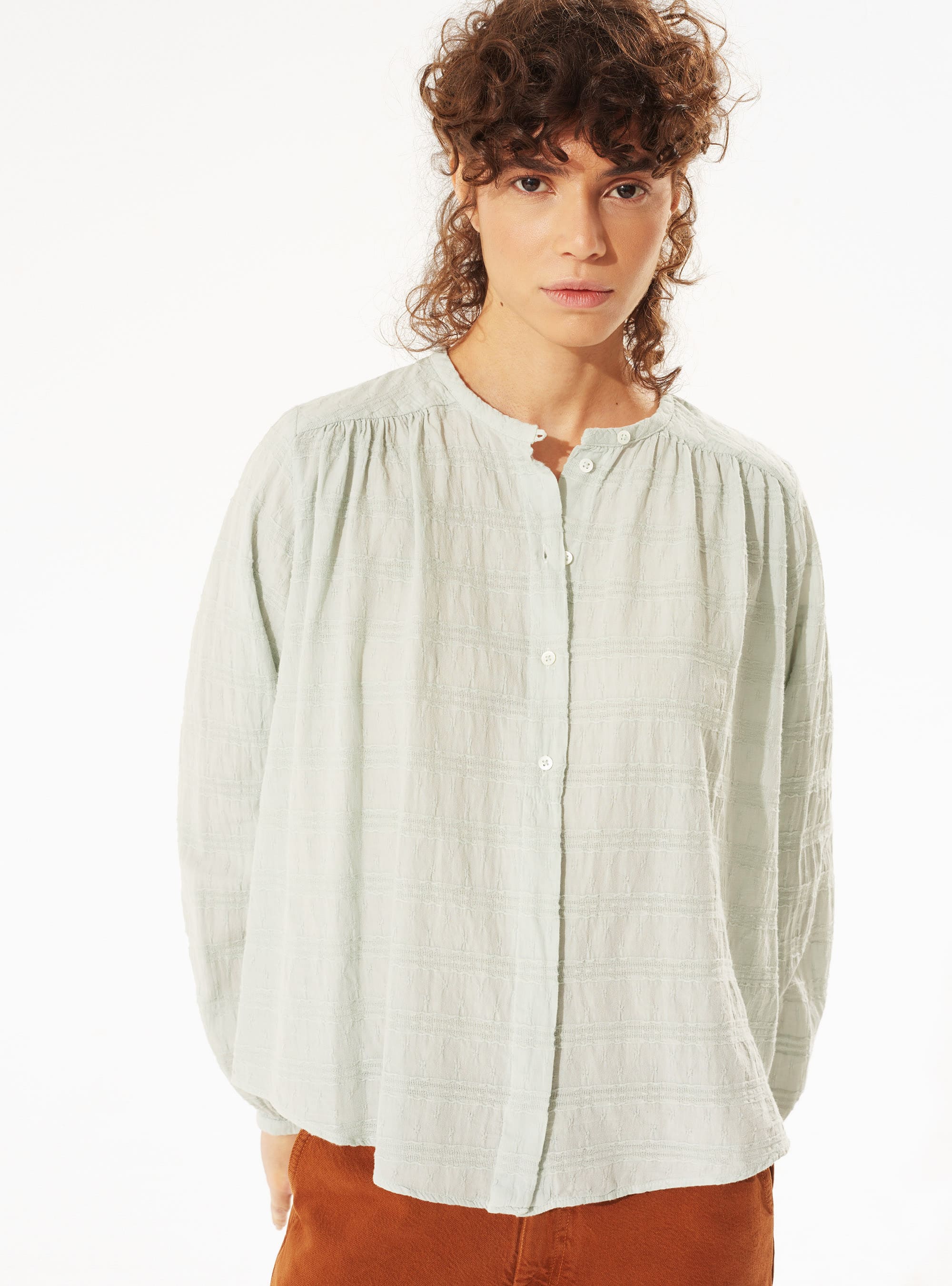 Blouse acoté