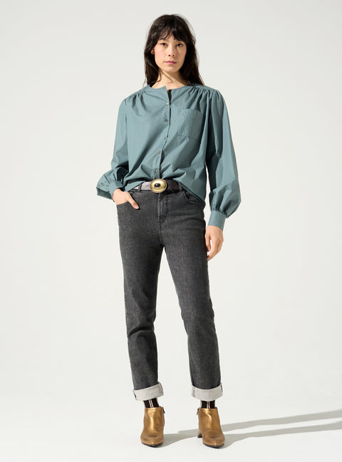 Buttoned blouse