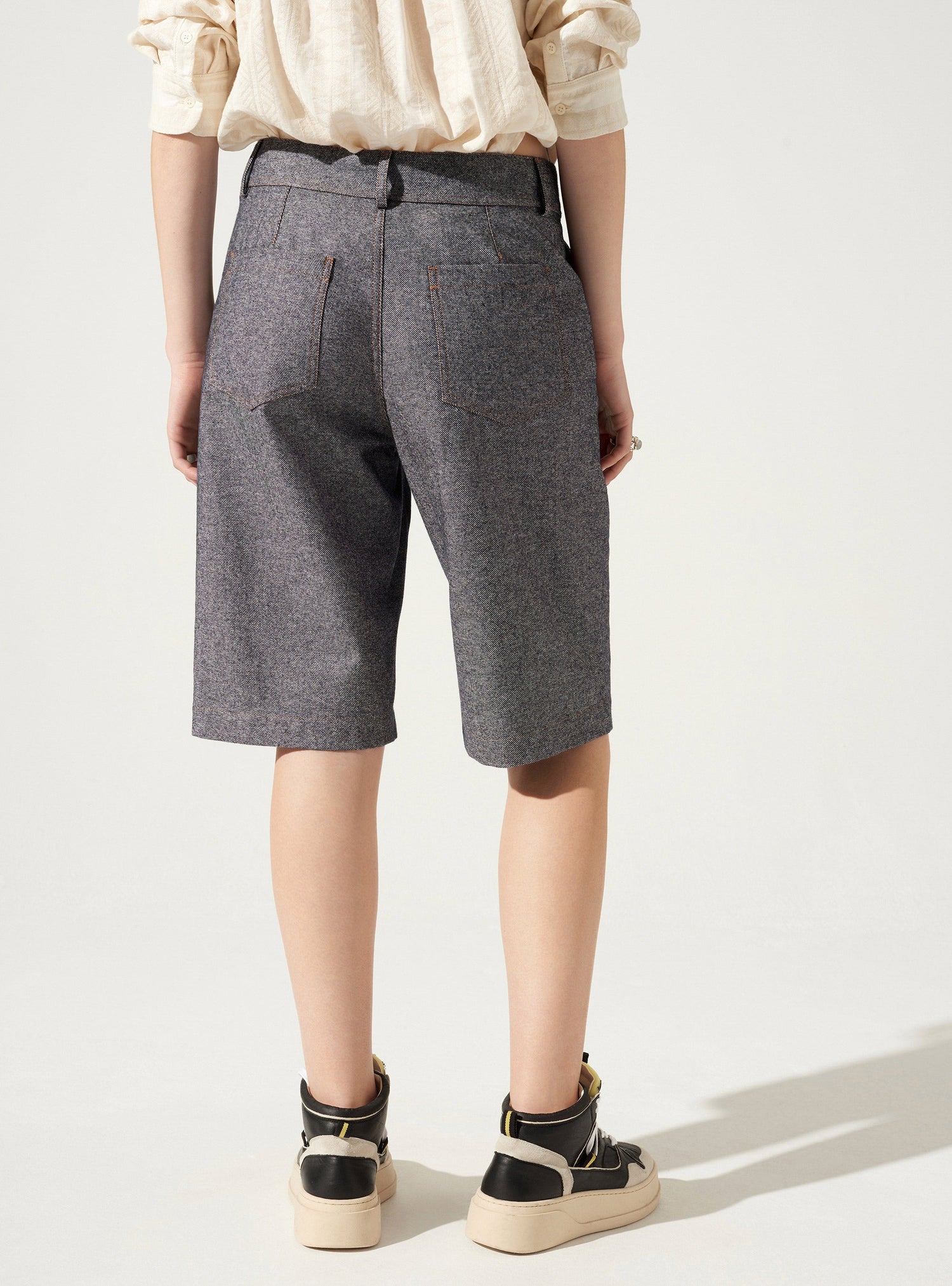 Straight Bermuda shorts