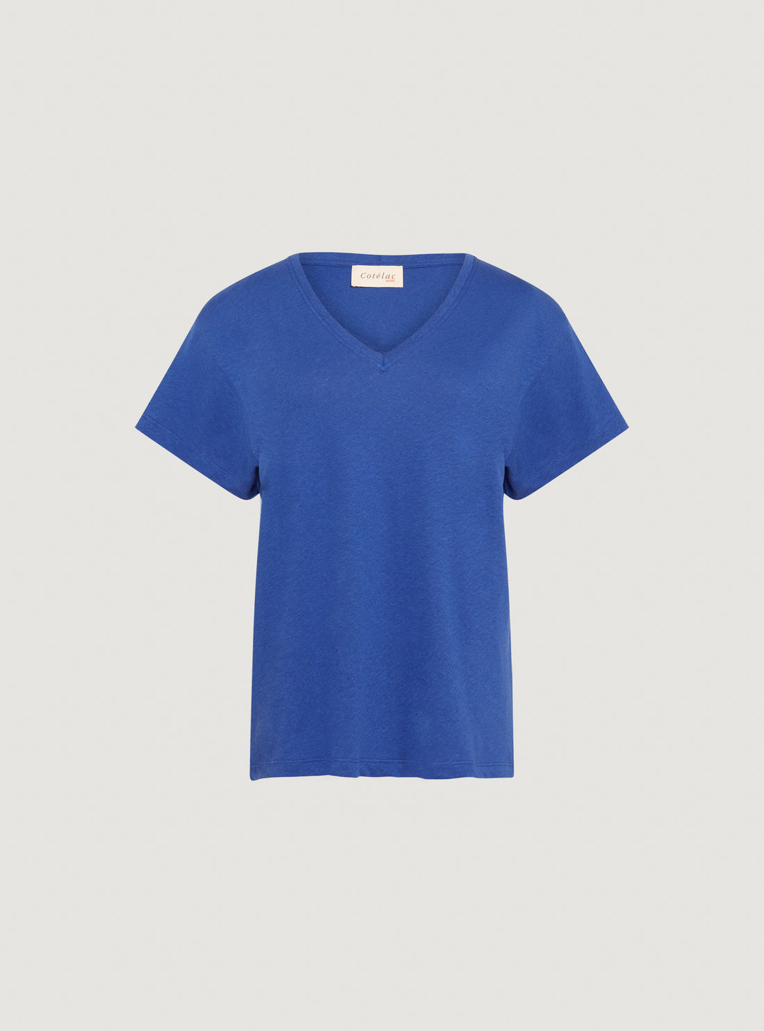 V-neck tee