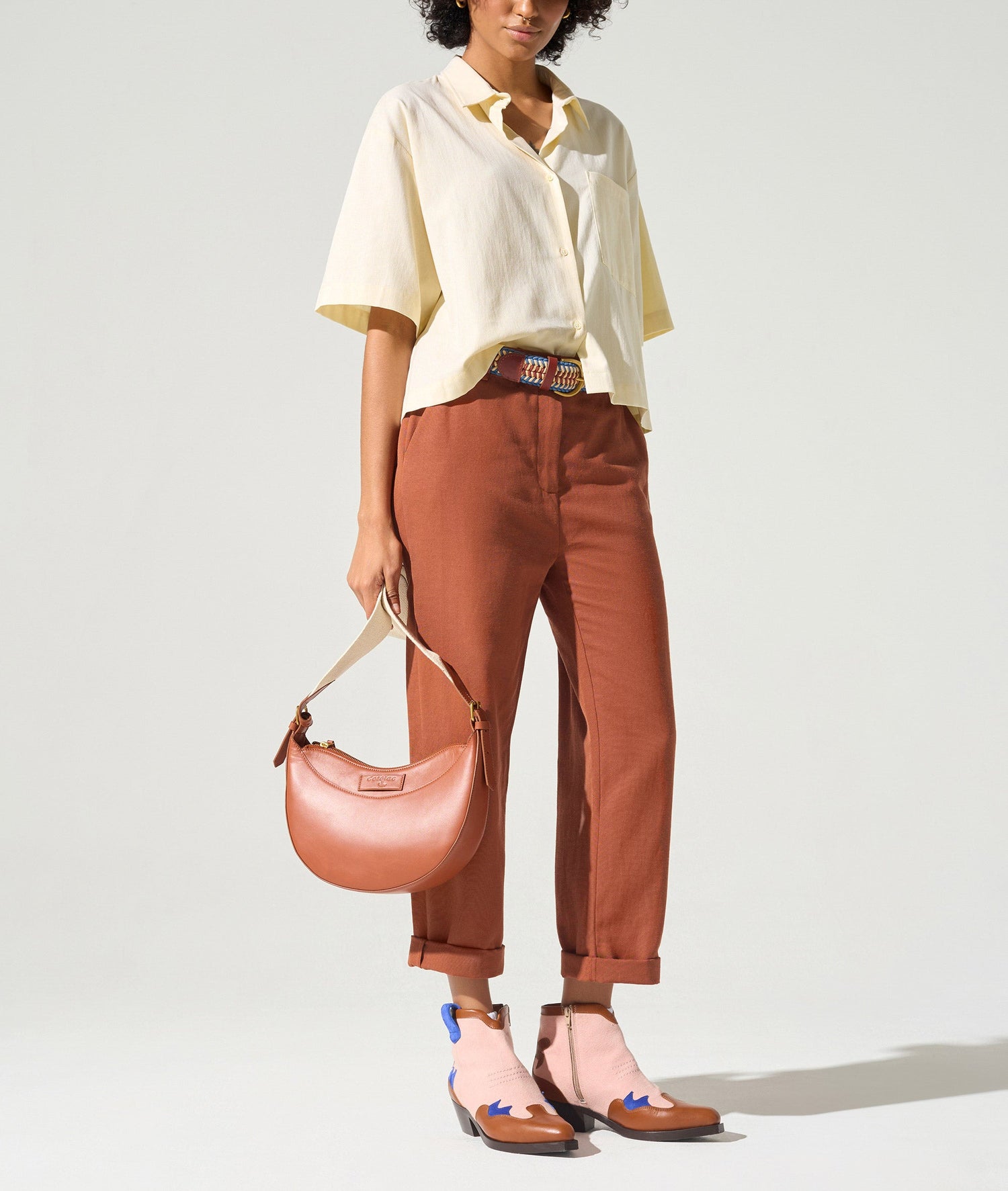 Chemise manches courtes acoté 