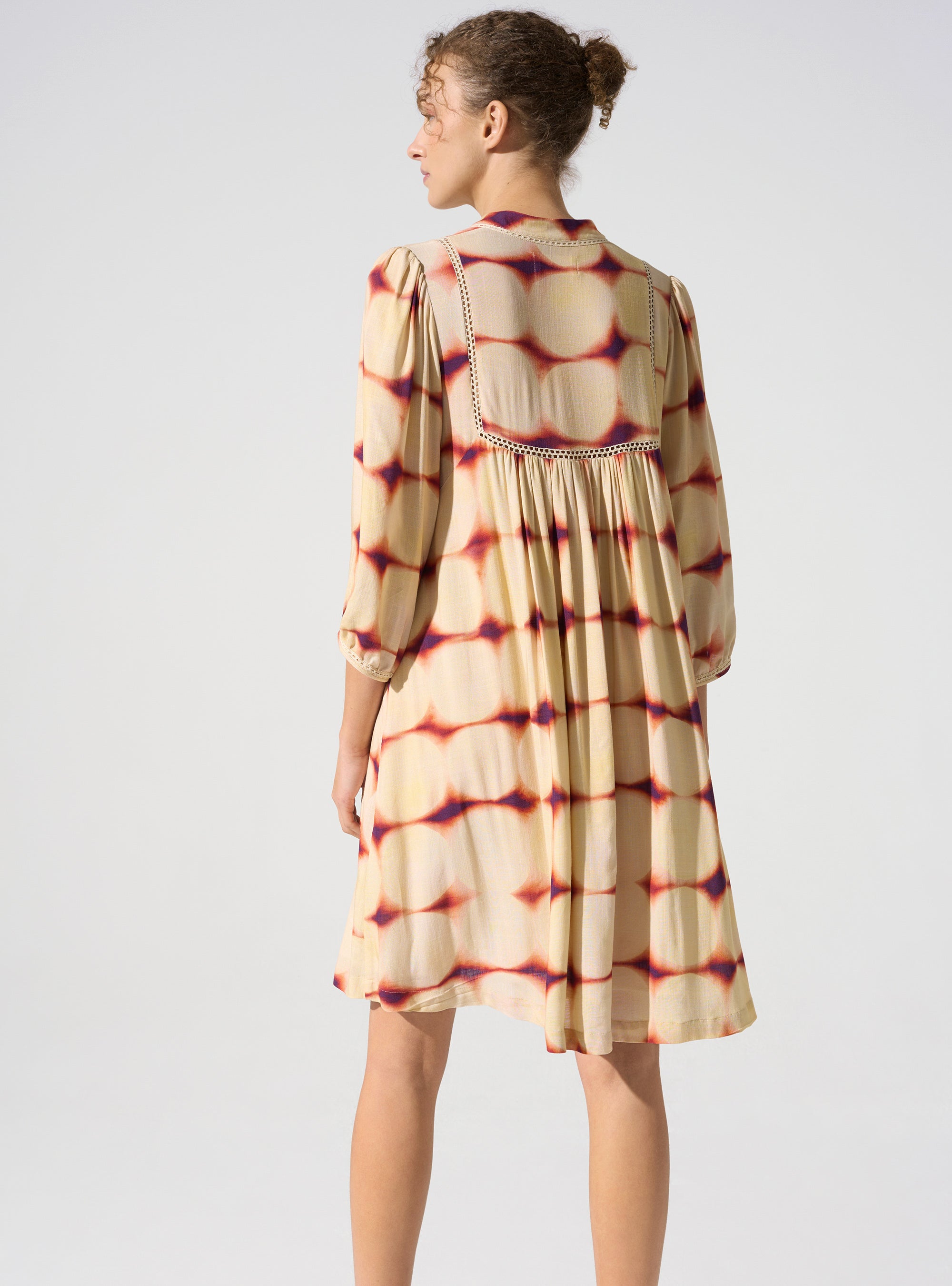 Robe courte bohème acoté 