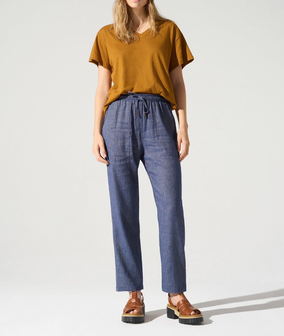 Pantalon décontracté acoté 