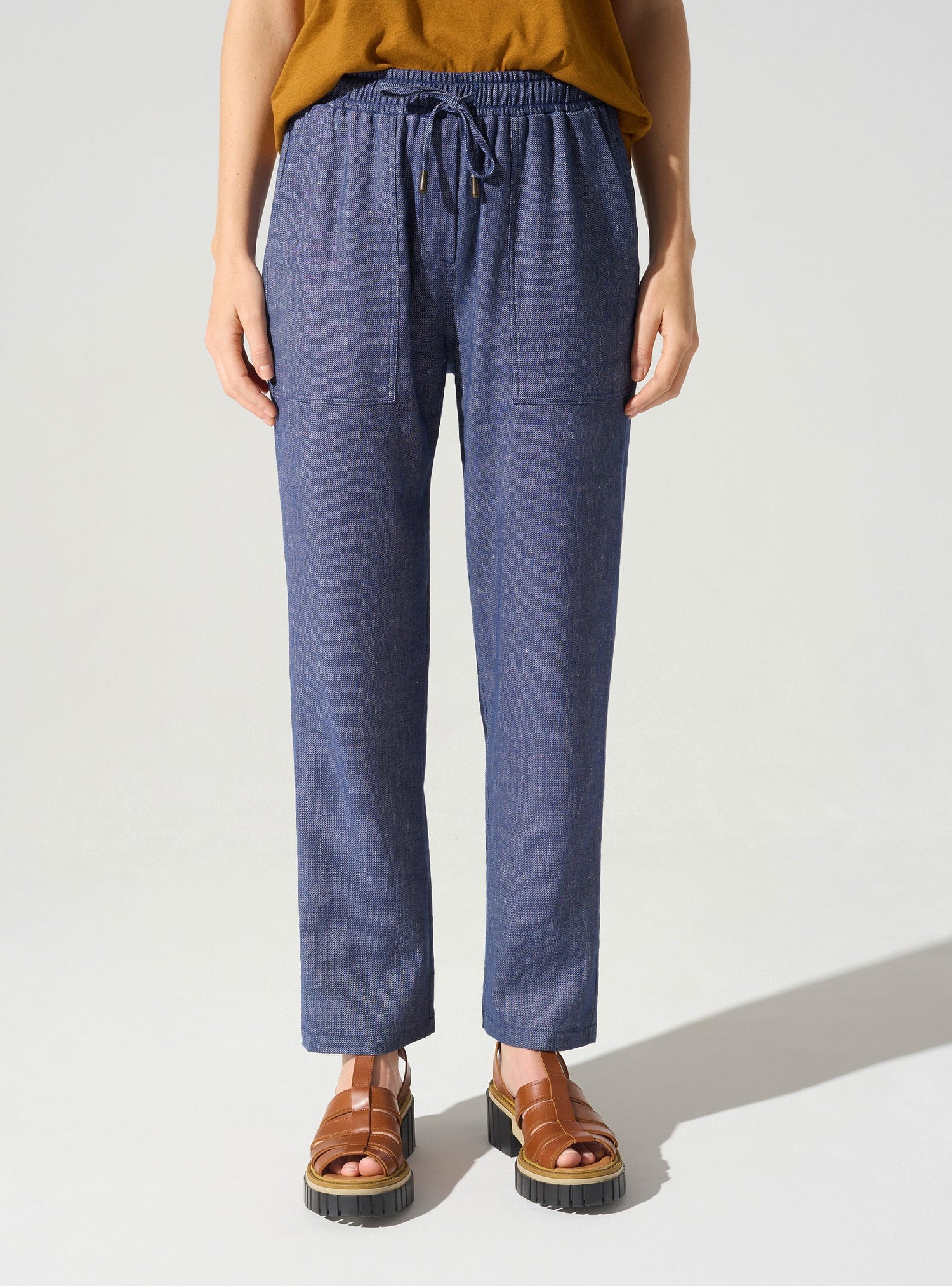 Pantalon décontracté acoté 