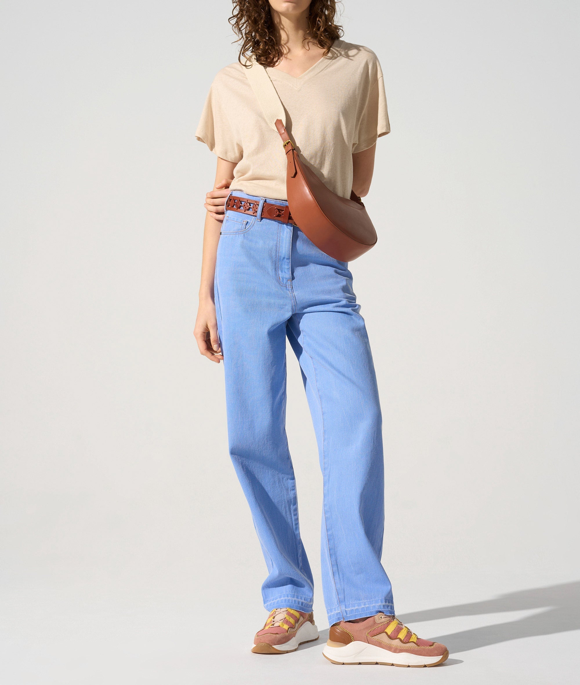 Jean basique Mum acoté 