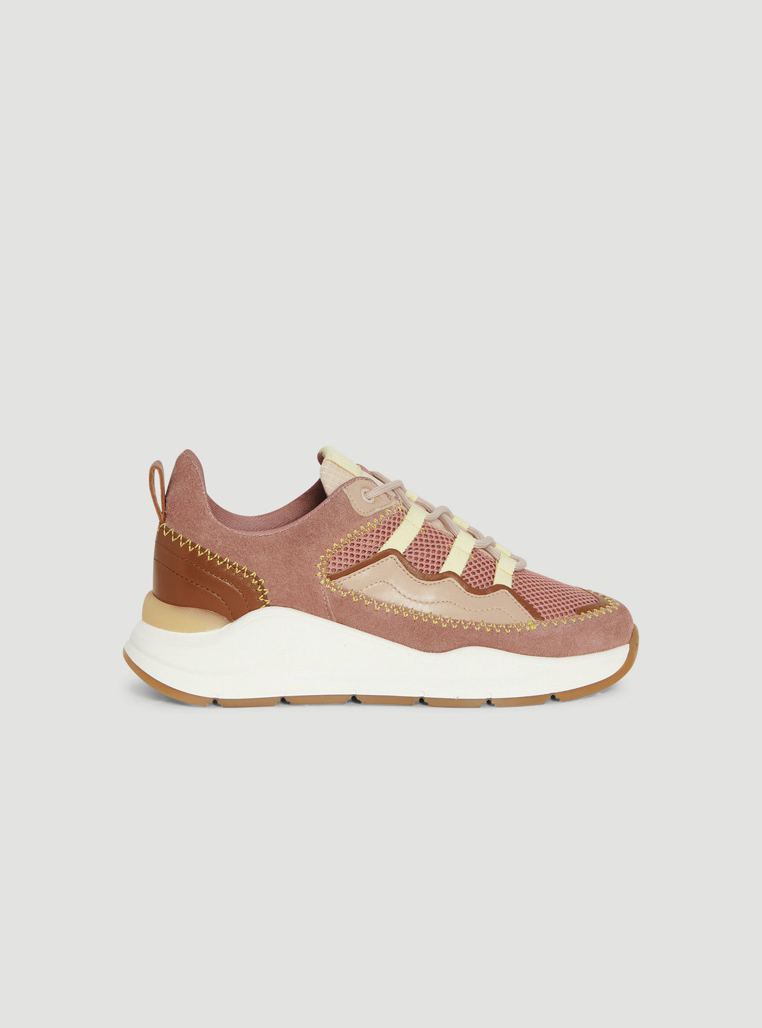 Sneakers compensées