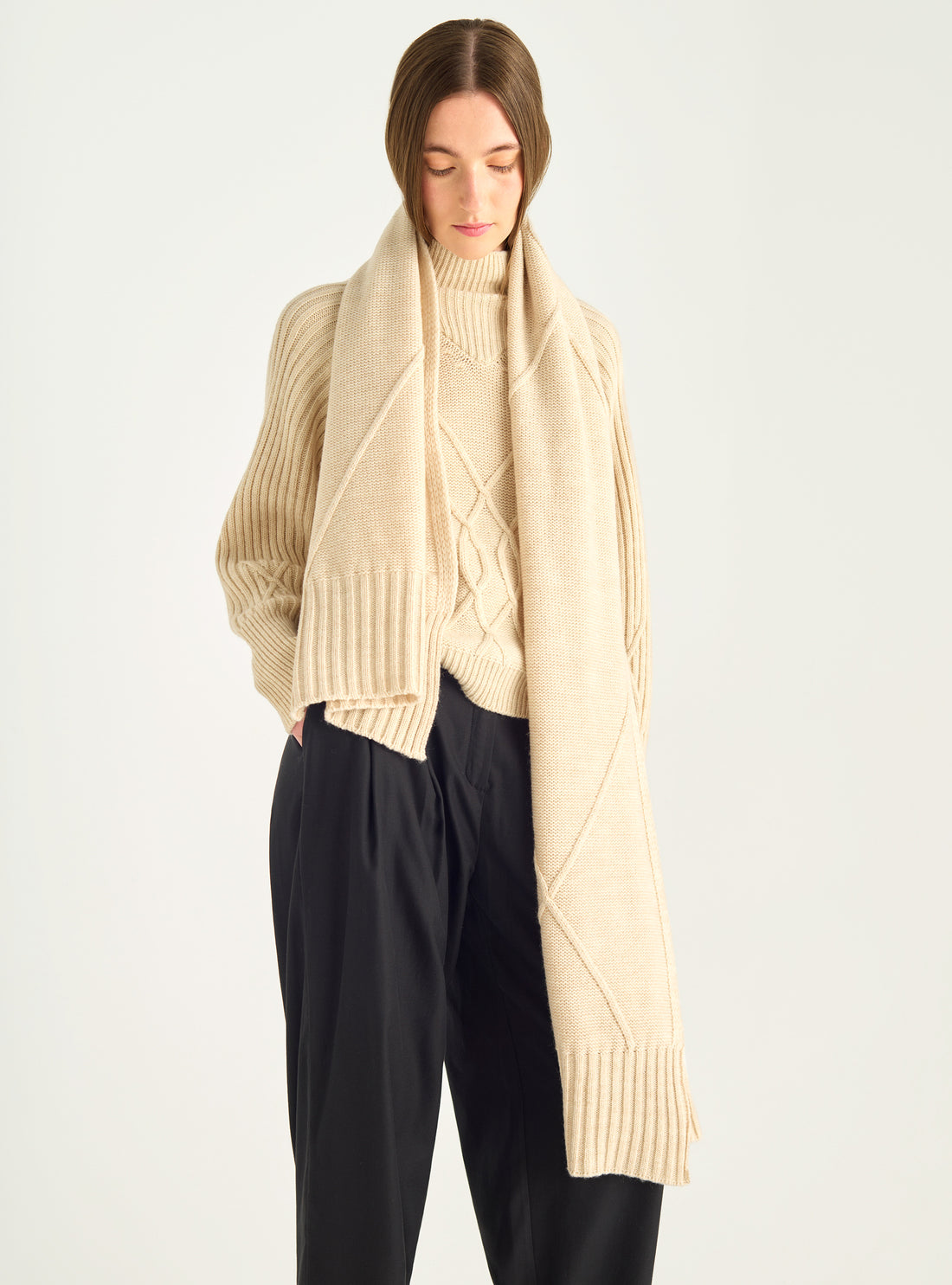 Wool cable scarf
