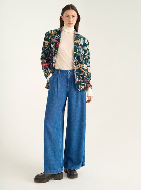 High-waisted, loose-fitting jeans in lyocell denim