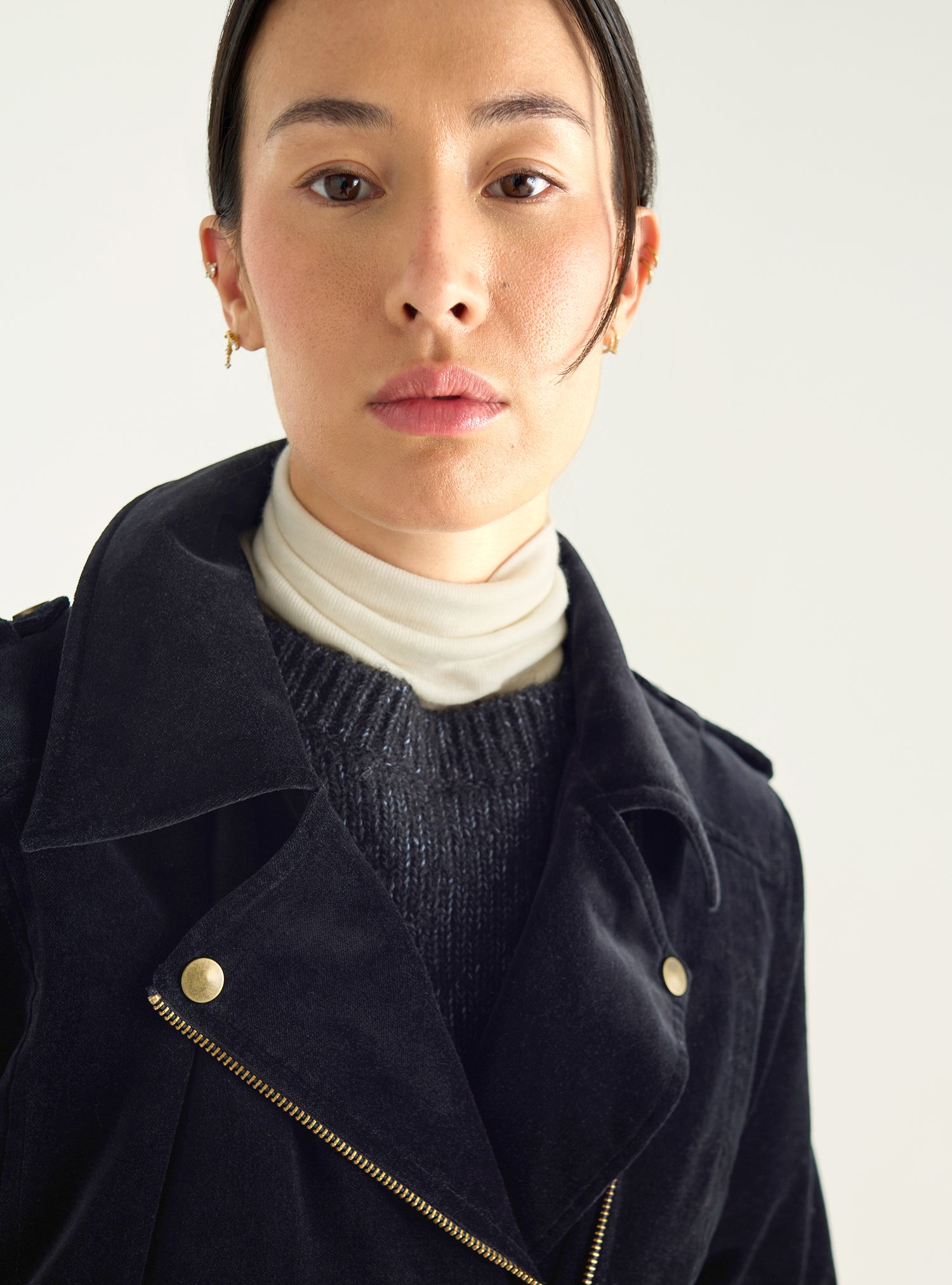 Short velvet perfecto jacket