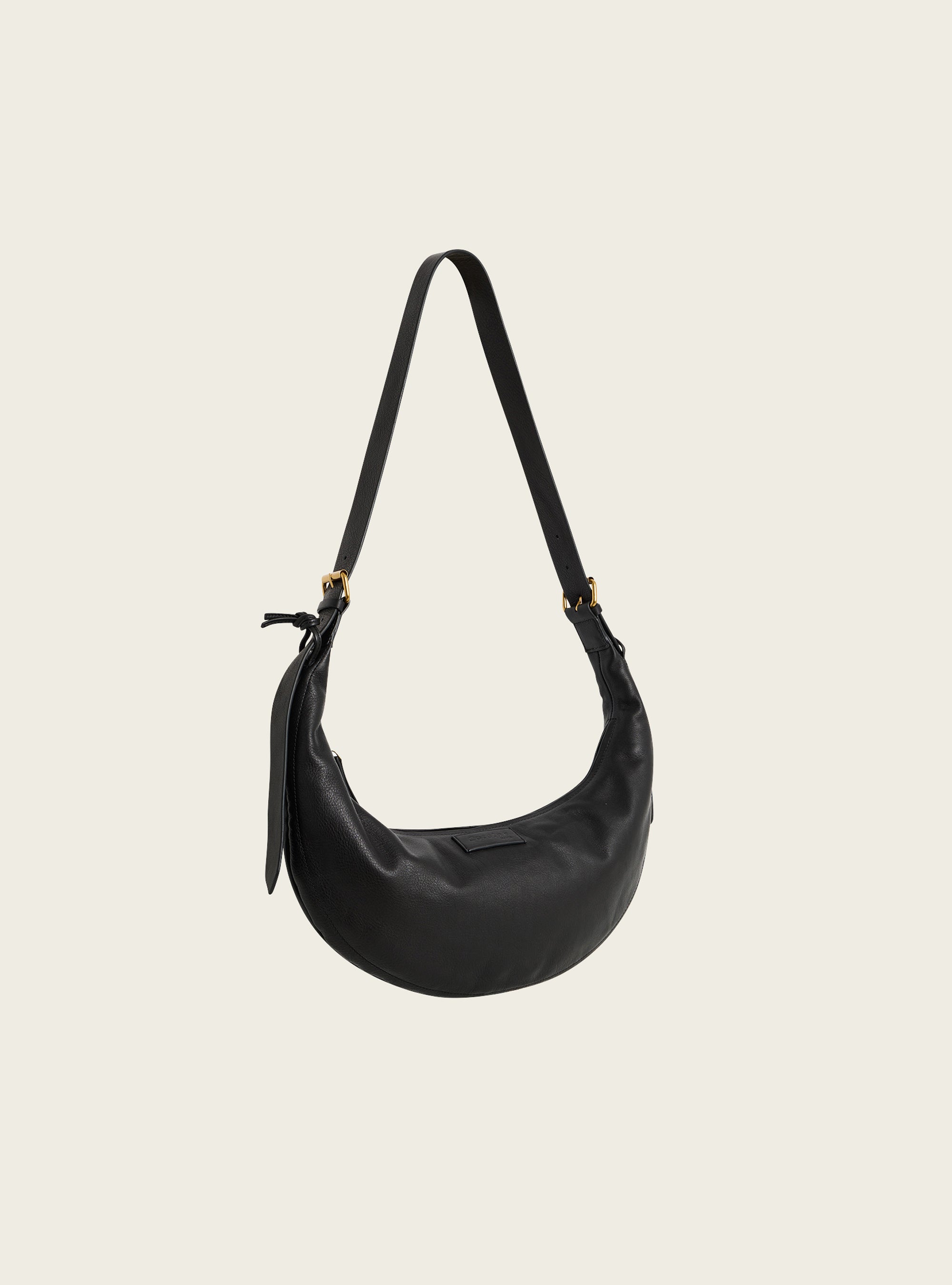 Oiled leather fanny pack