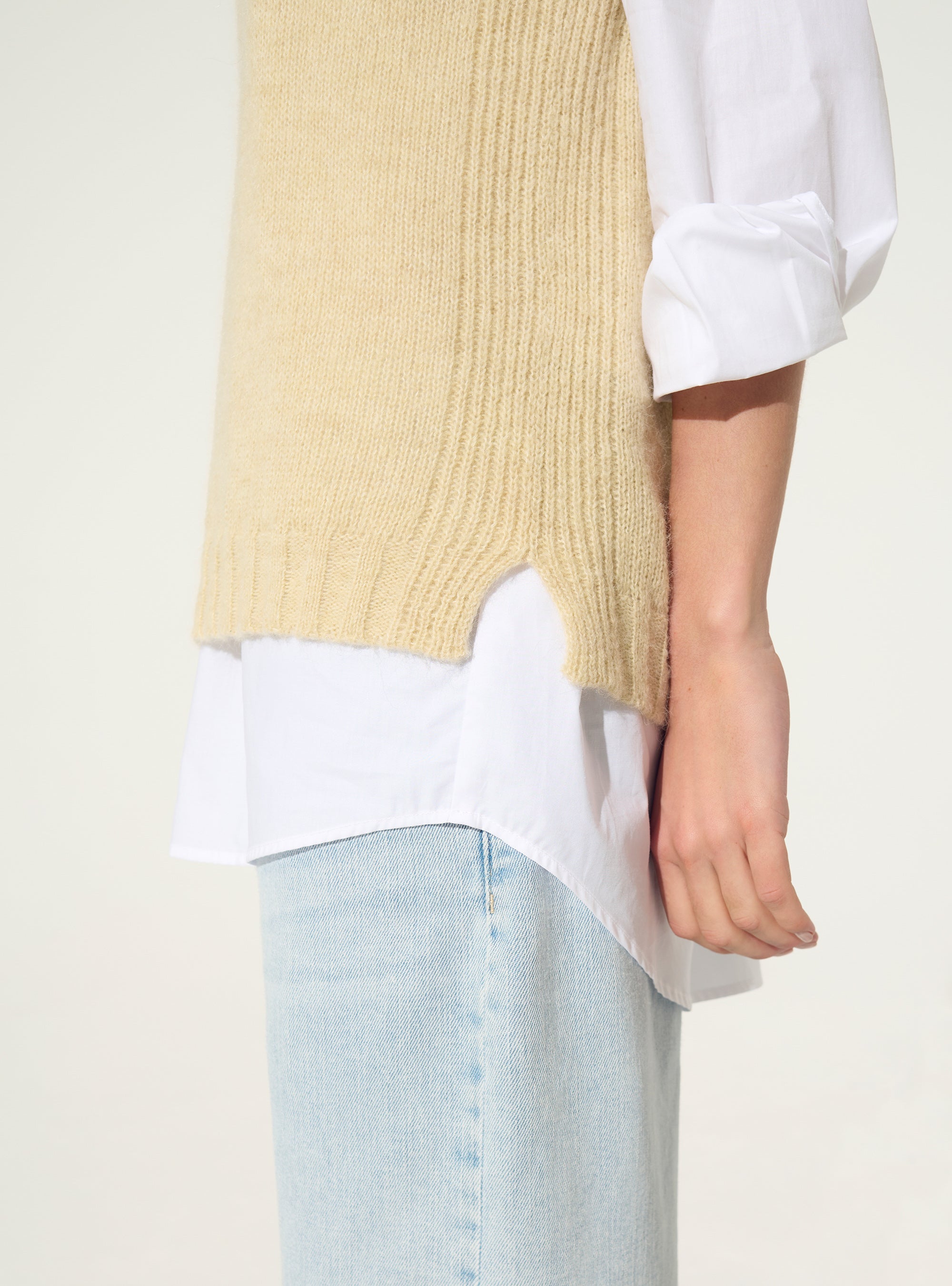 Pull sans manches blanc