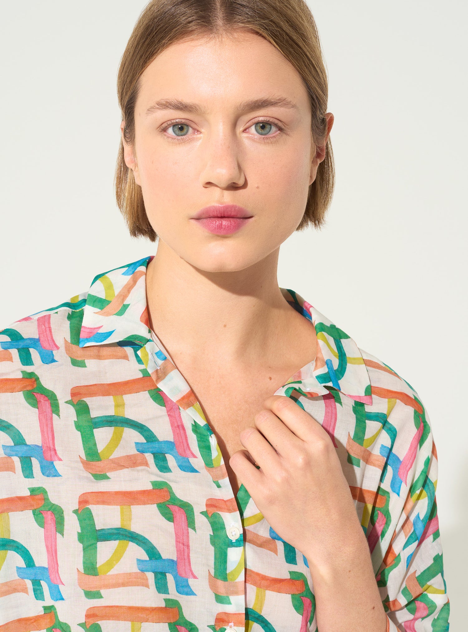 Chemise oversized imprimé maison en coton blanche