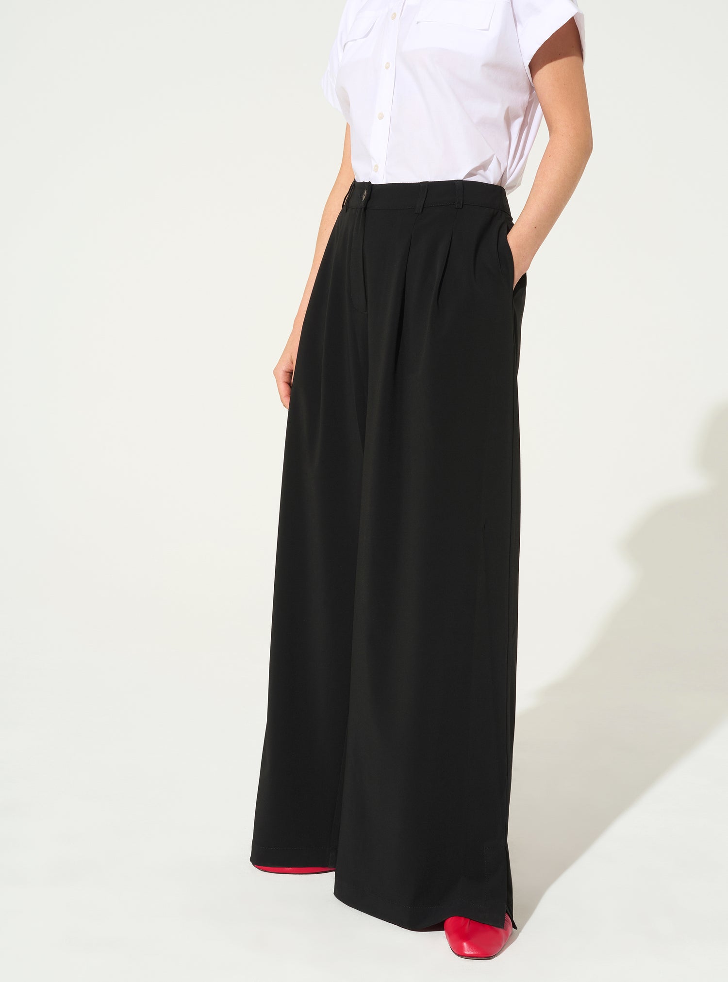 Wide-leg black trousers