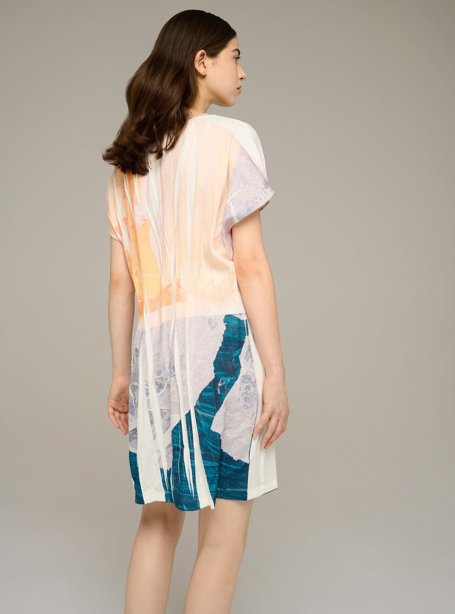Robe courte cintrée imprimée acoté 