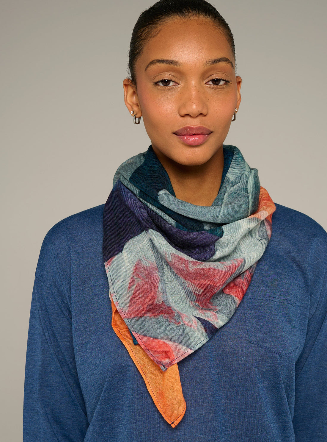 Cotélac acoté foulard grand format en laine imprimé