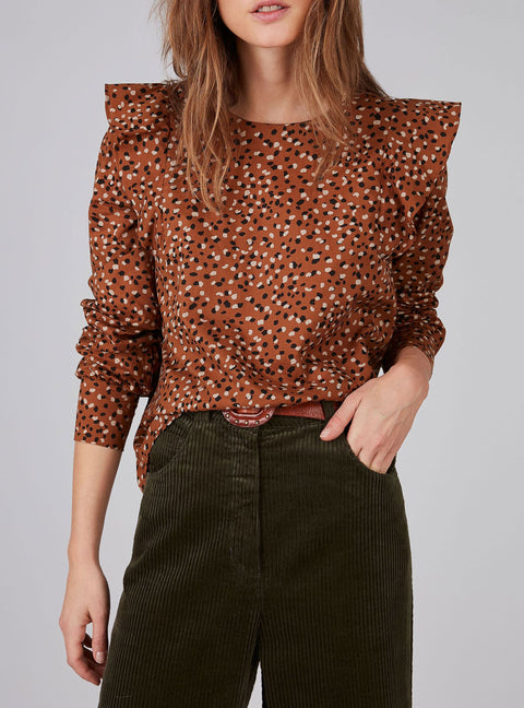 blouse