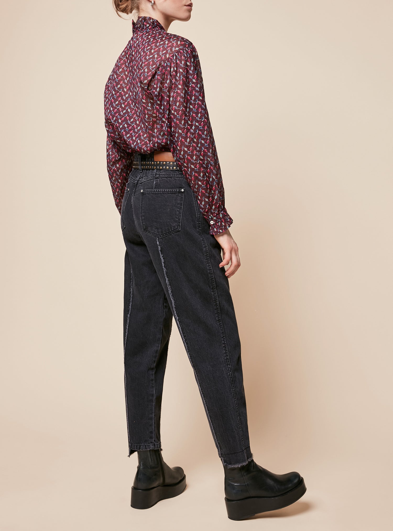 Cropped Straight Jeans