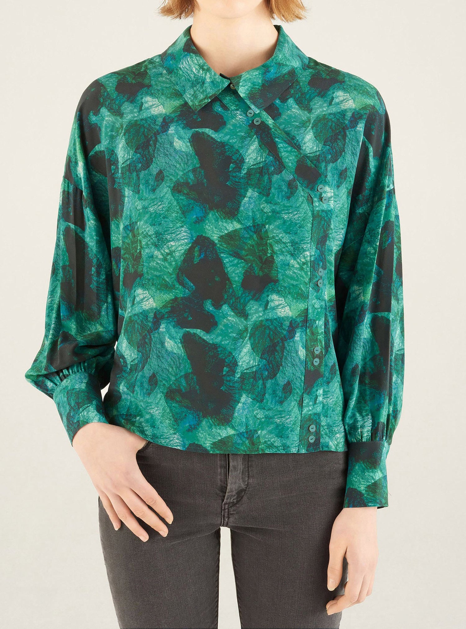 Chemise