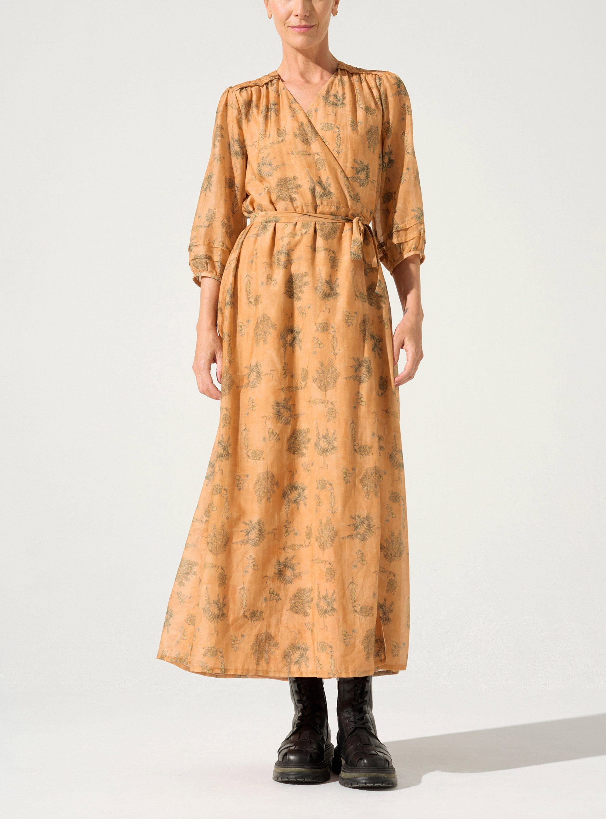 Robe Nouée