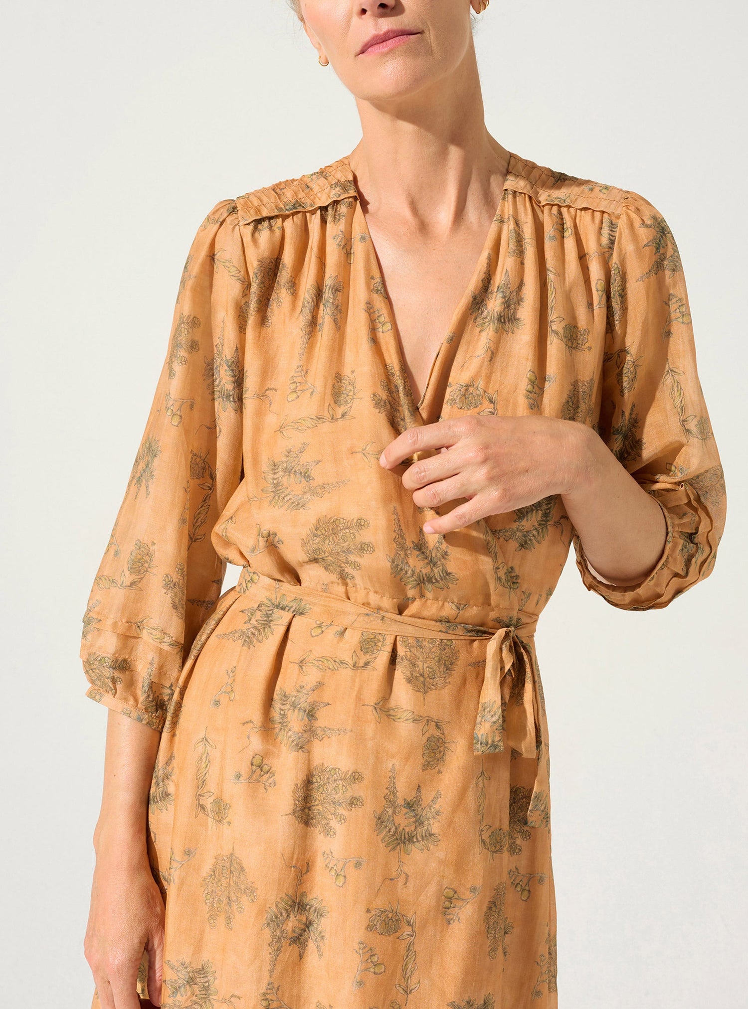 Robe Nouée