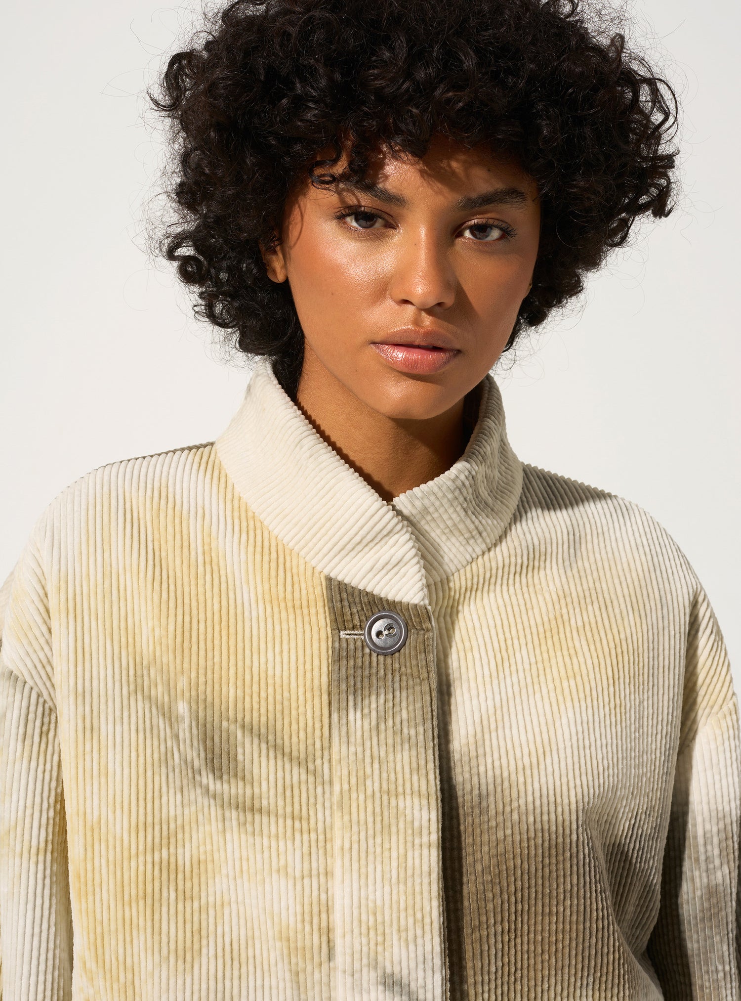 Stand-up collar jacket