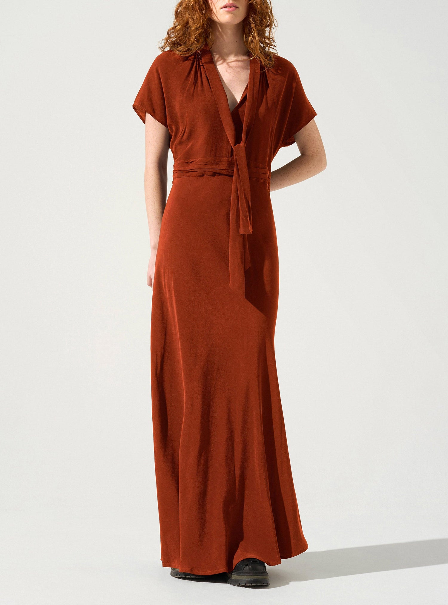 Robe Lavallière