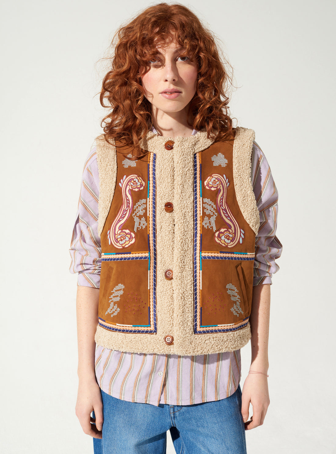 Sleeveless vest