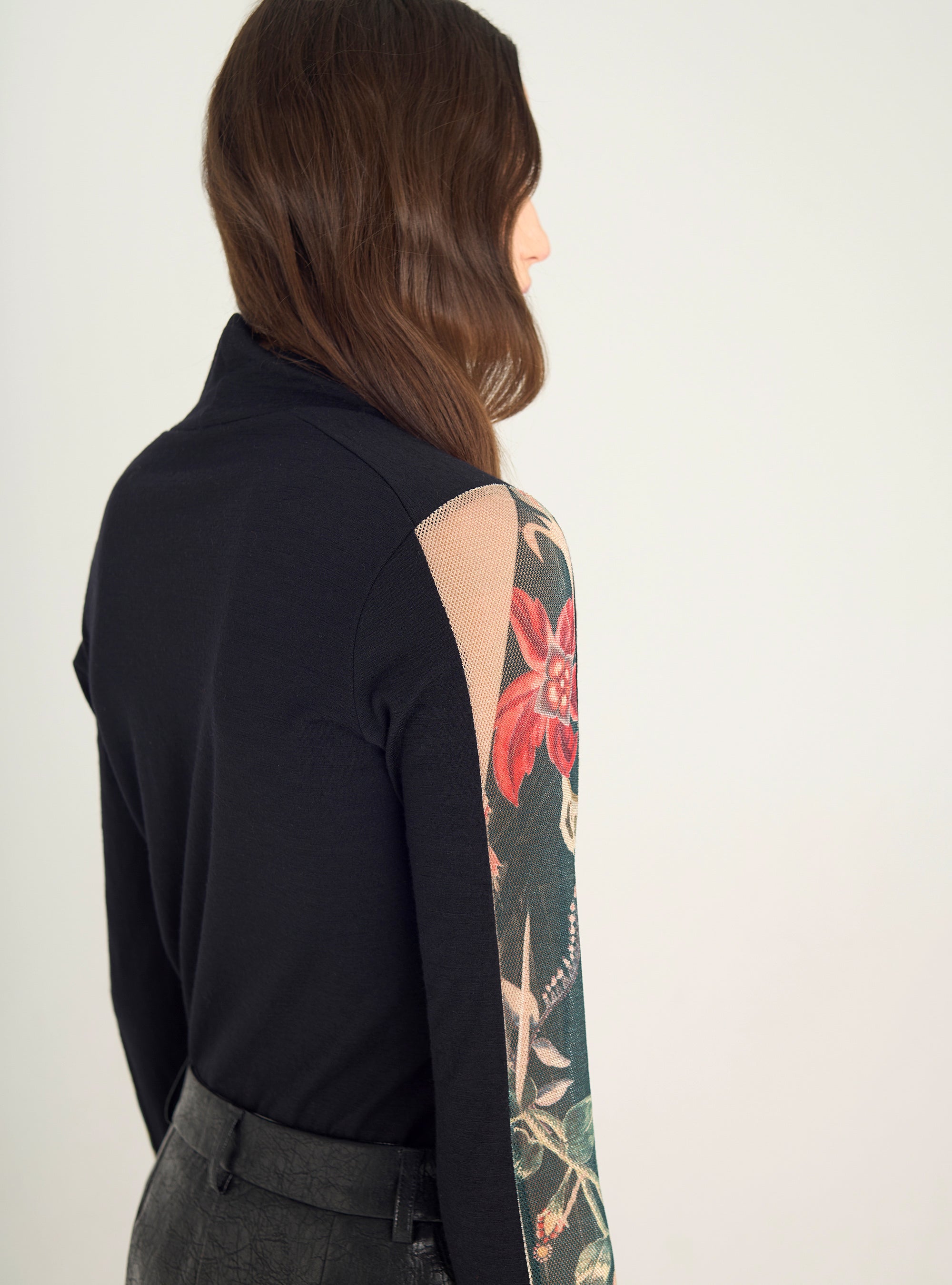 Sublimated long-sleeved t-shirt