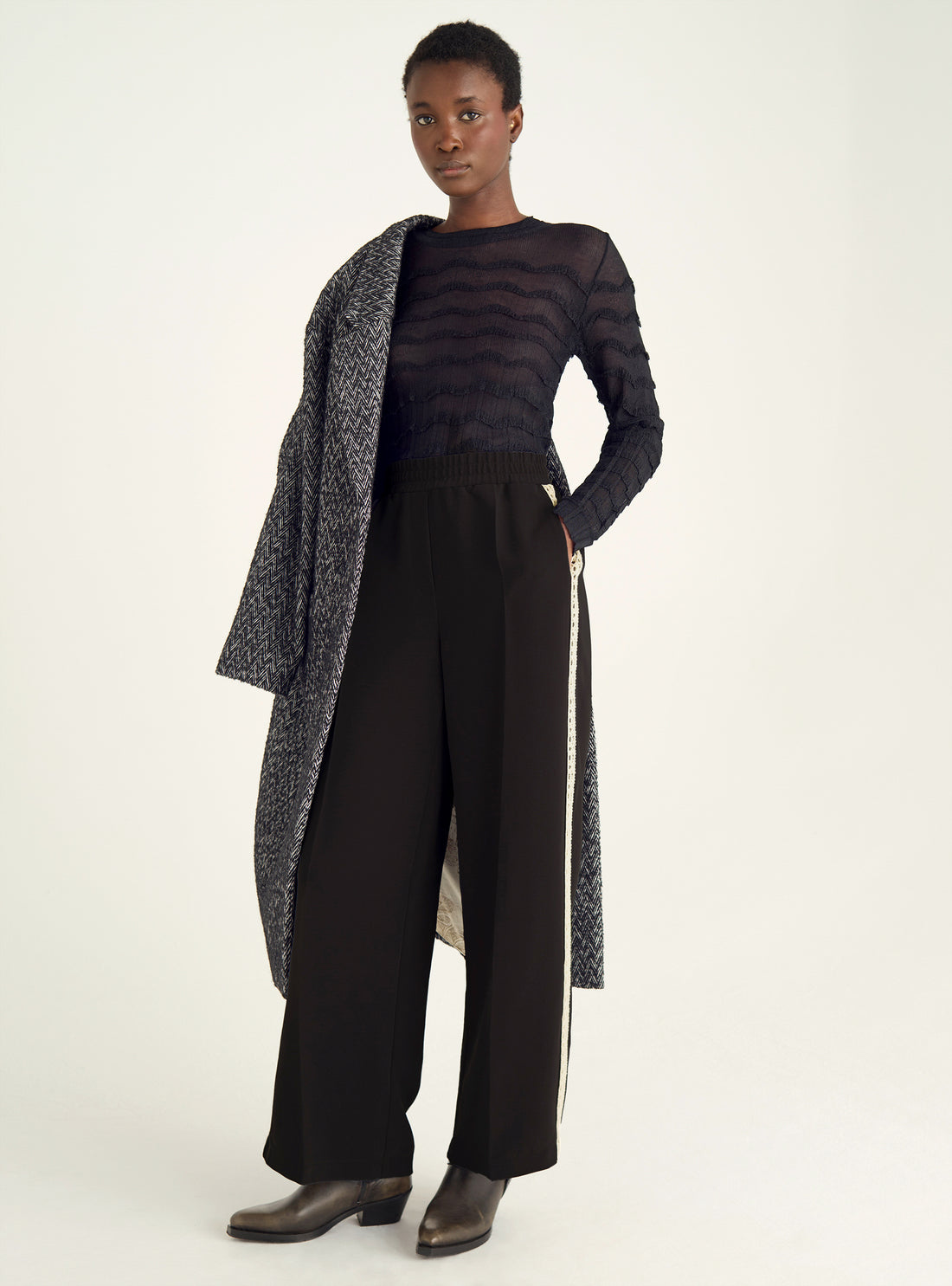 Wide pants with elasticated waist