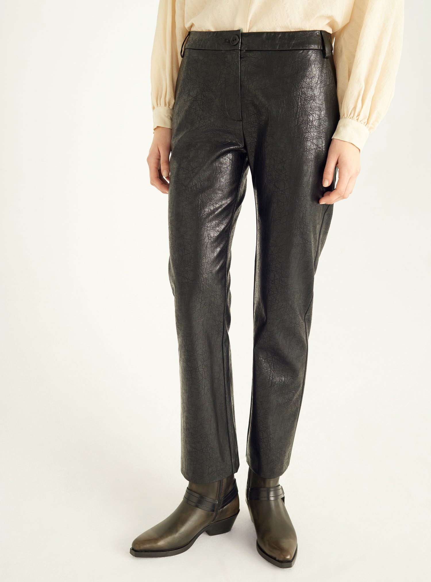 Pantalon flare en imitation cuir