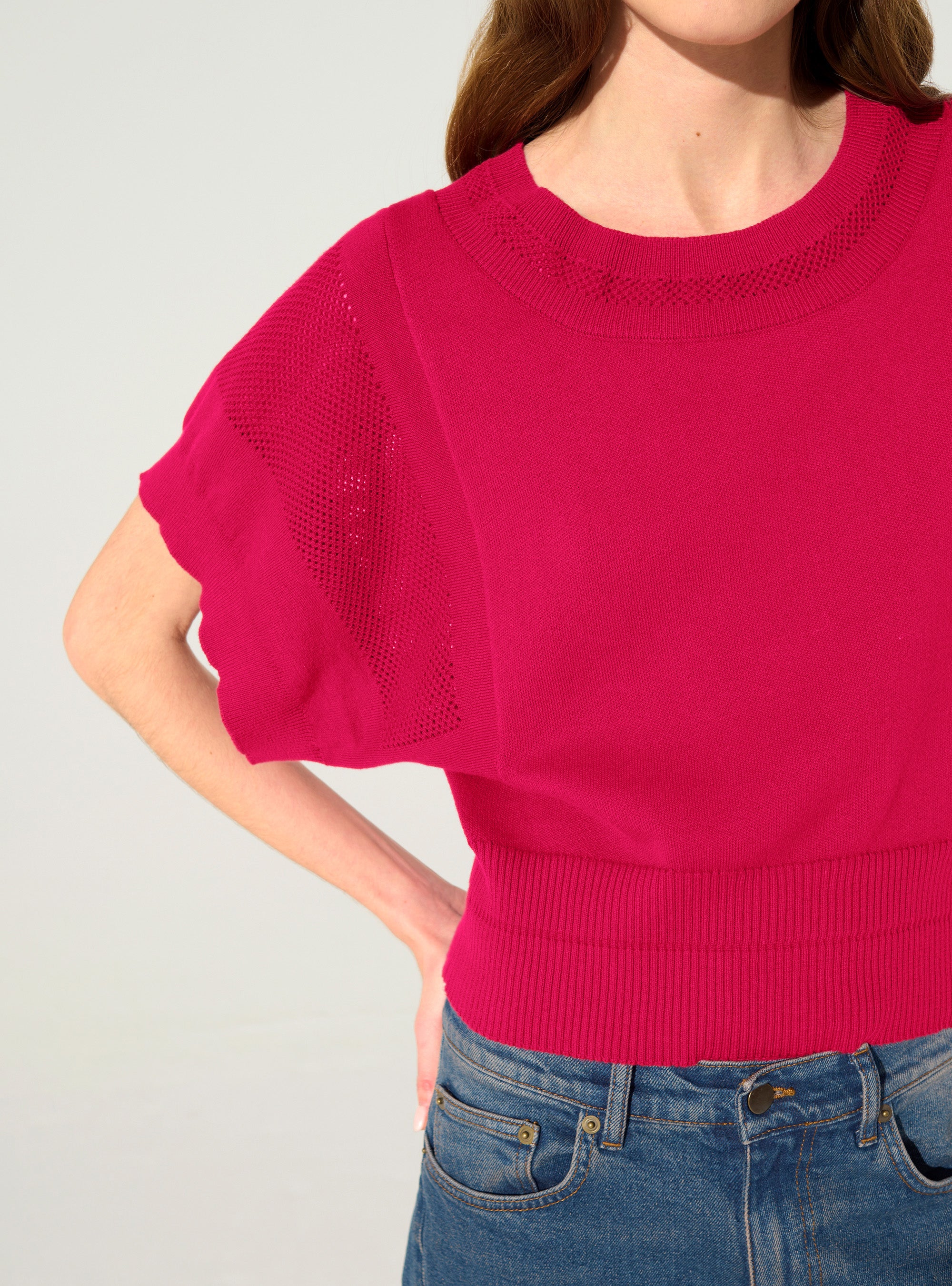 Red short-sleeved cotton and cashmere sweater