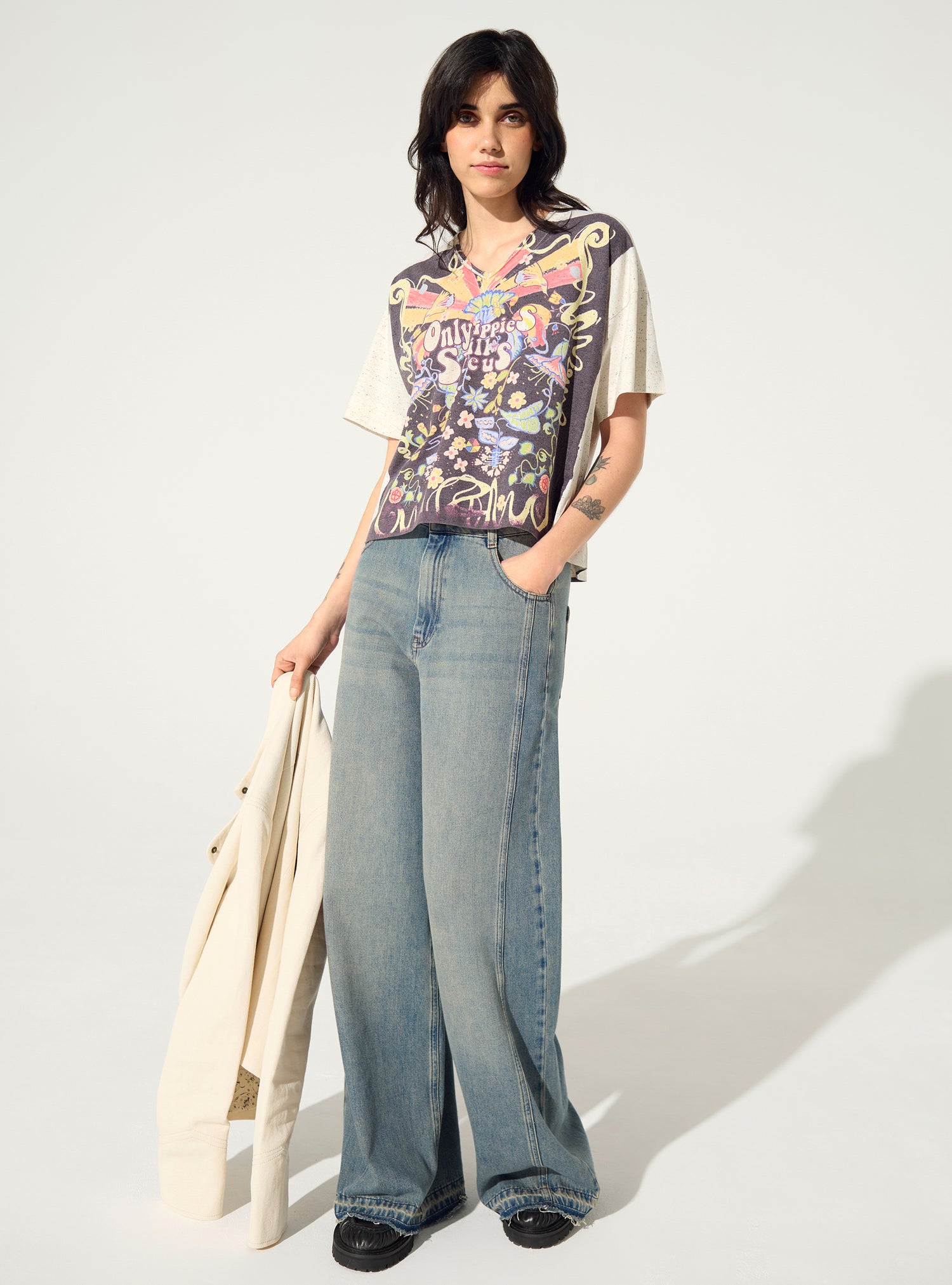 T-Shirt plissé et sublimé blanc