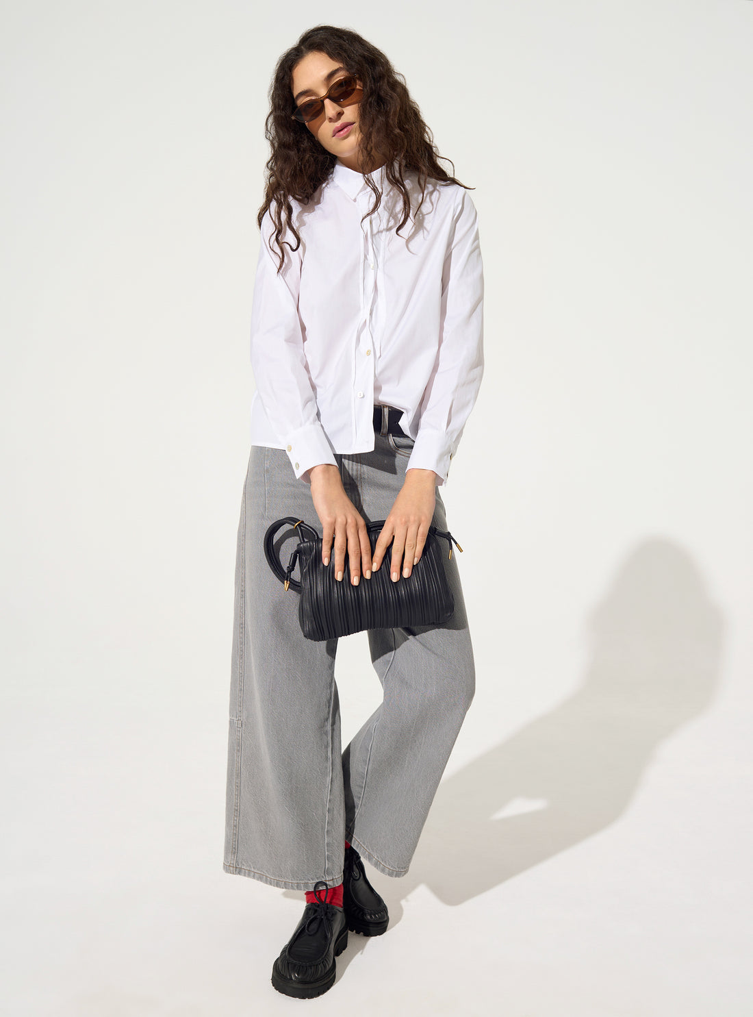 Chemise droite en coton blanche